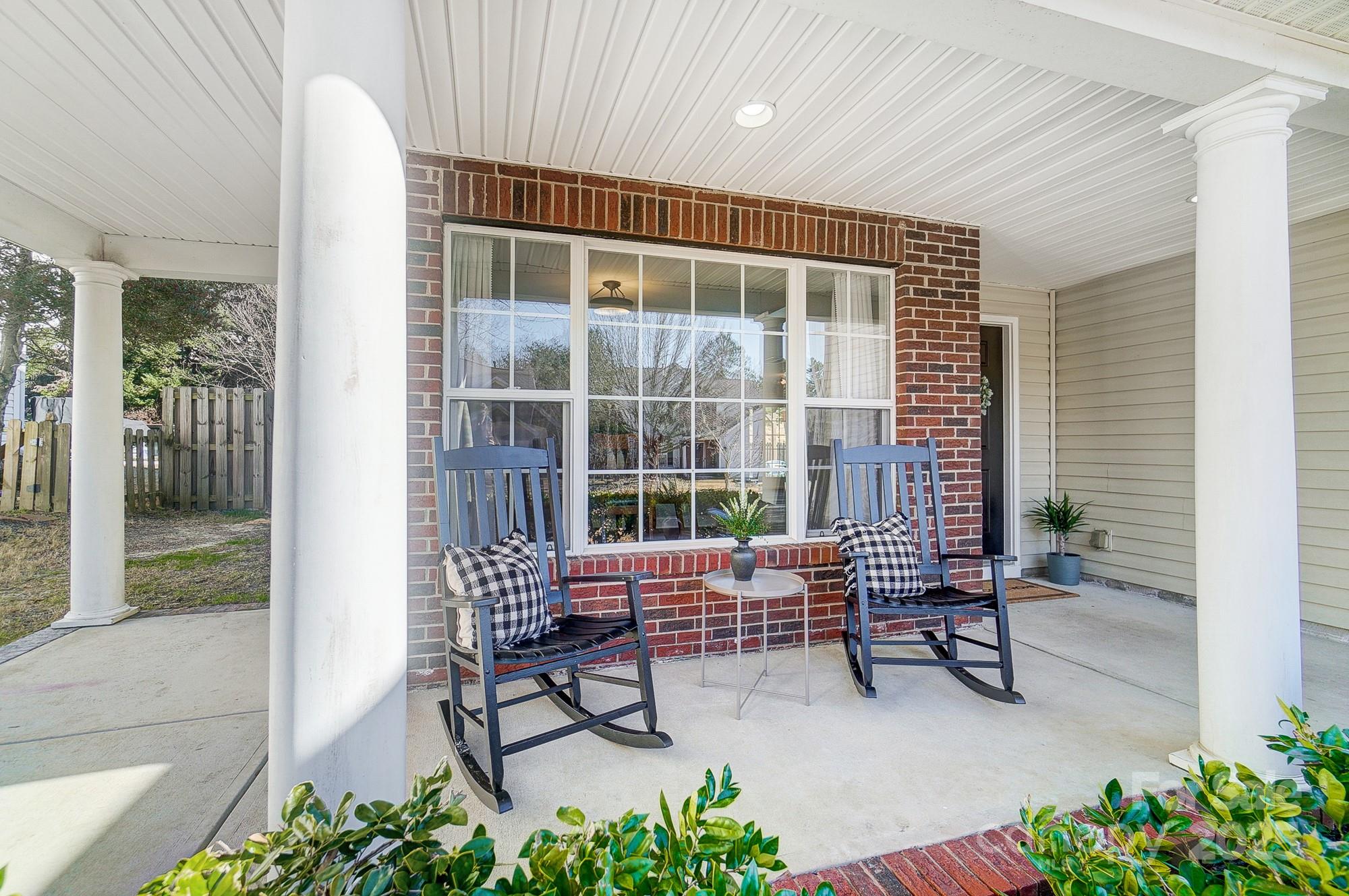 7647 Black Hawk Lane