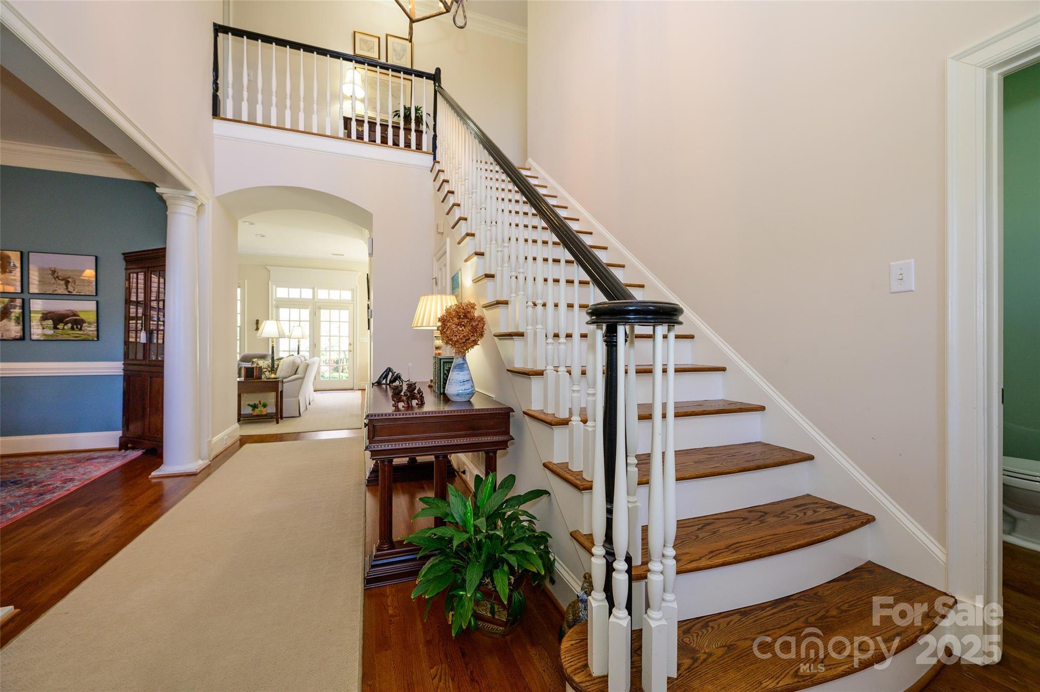 4807 Cambridge Crescent Drive