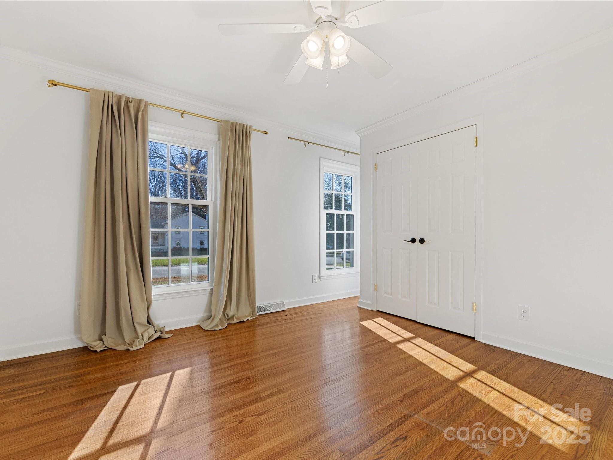 3728 Severn Avenue