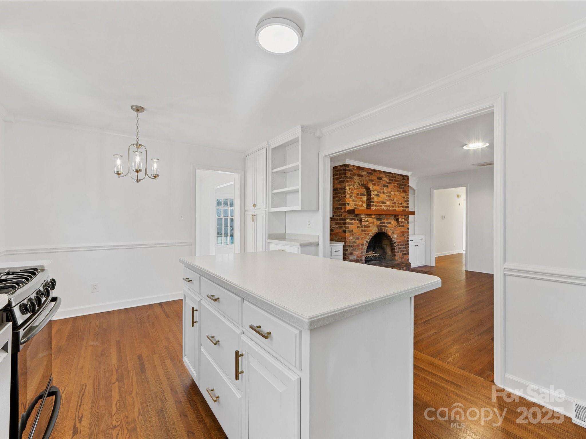 3728 Severn Avenue
