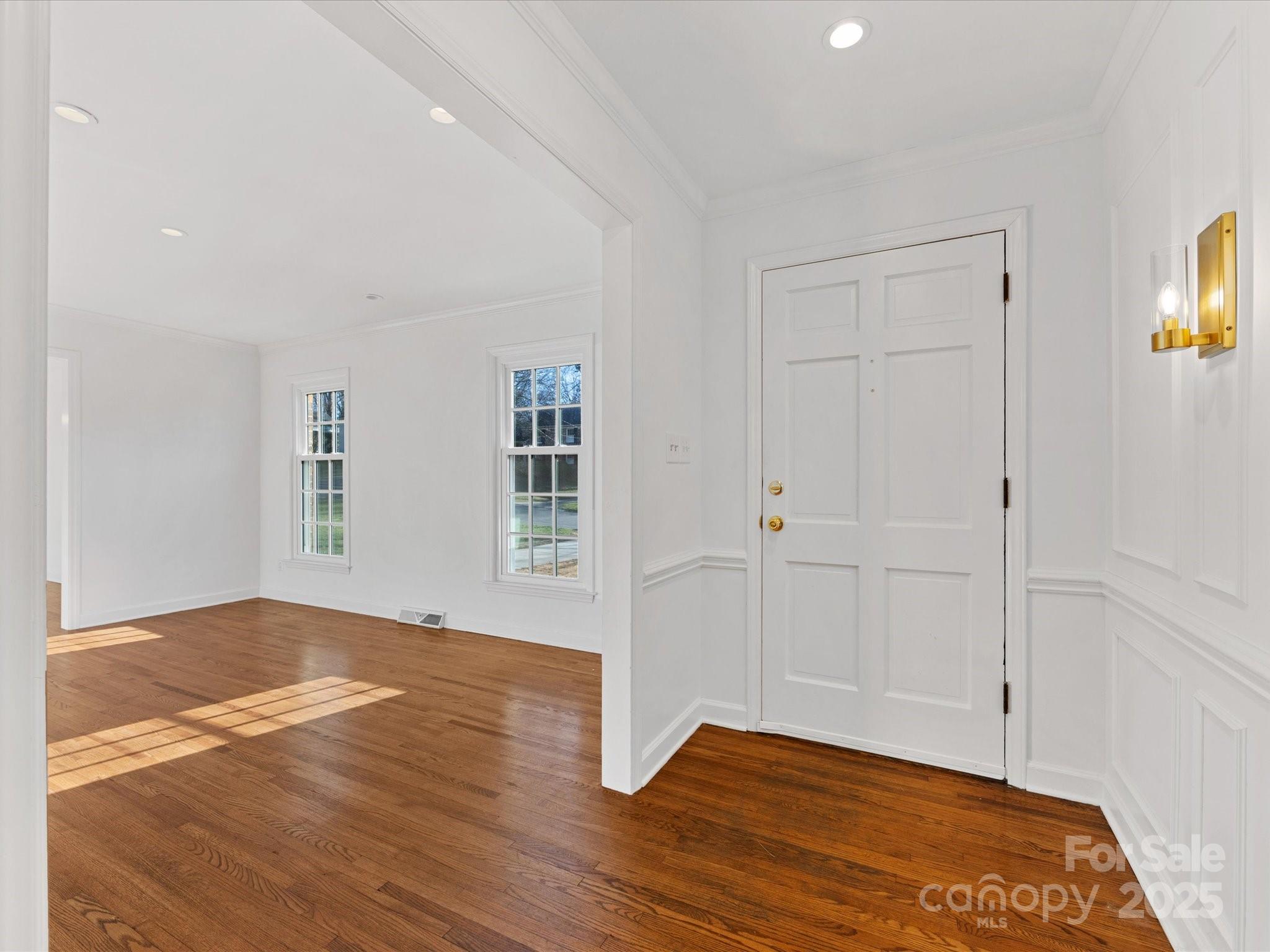3728 Severn Avenue