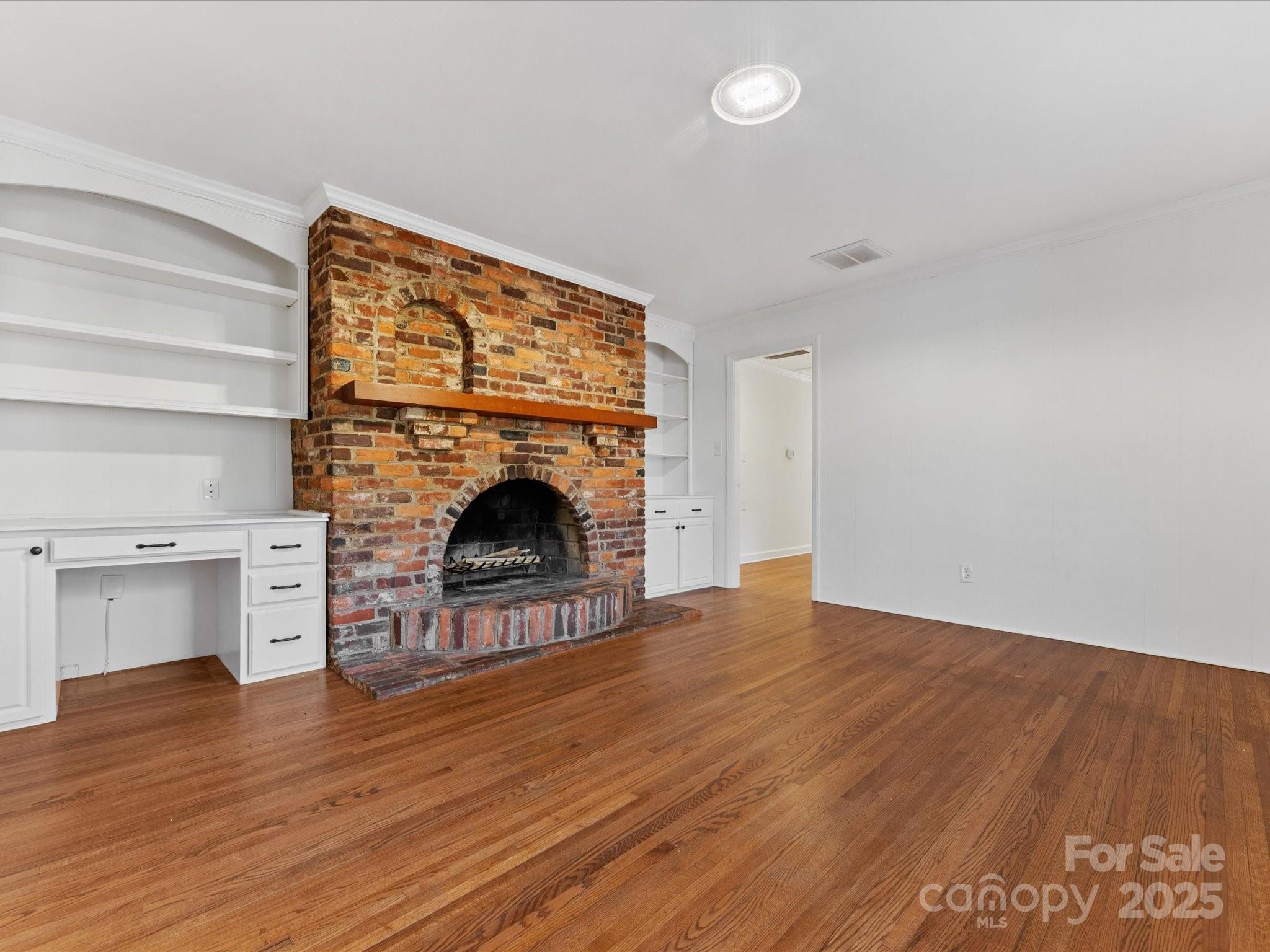 3728 Severn Avenue