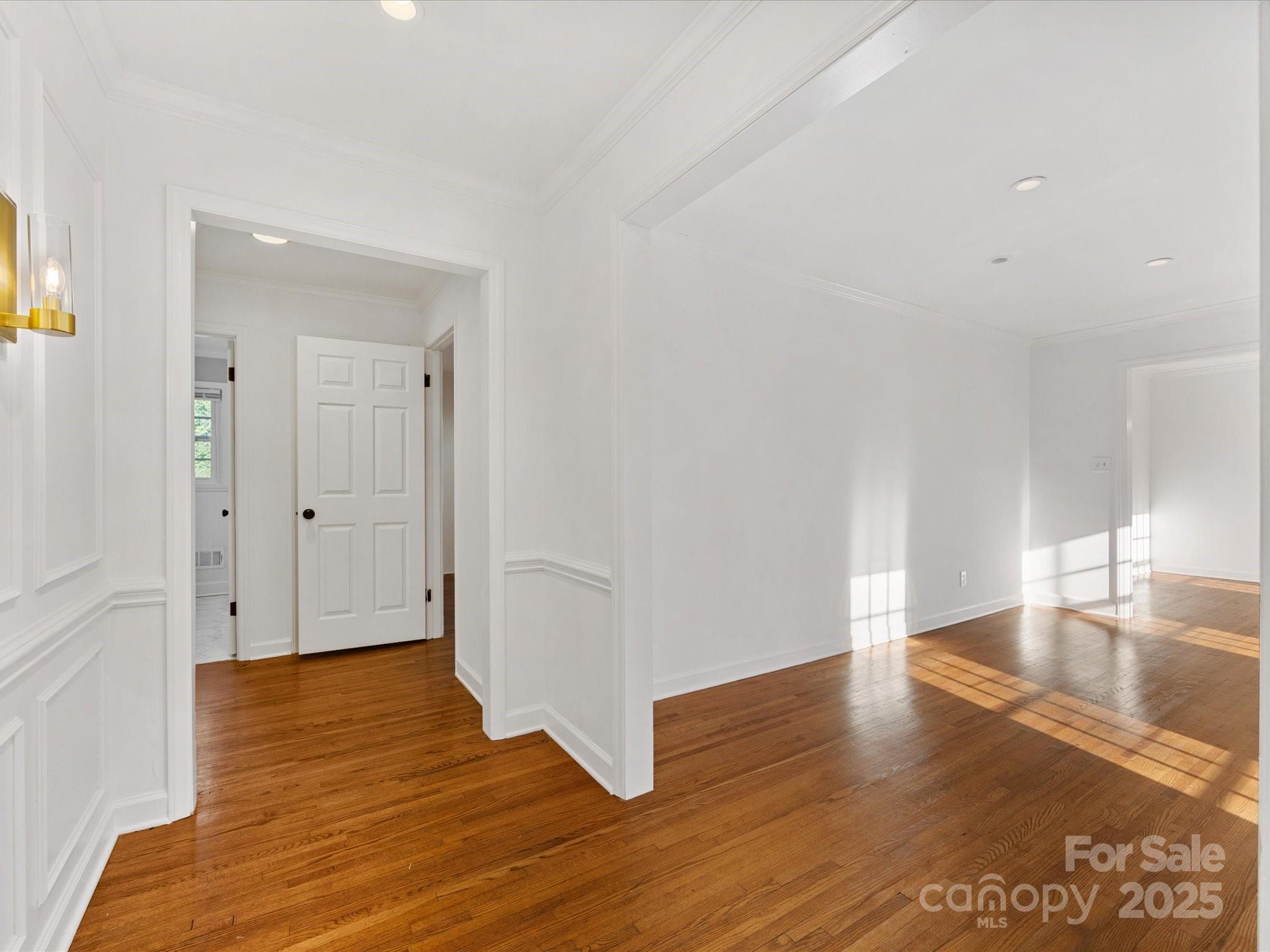 3728 Severn Avenue