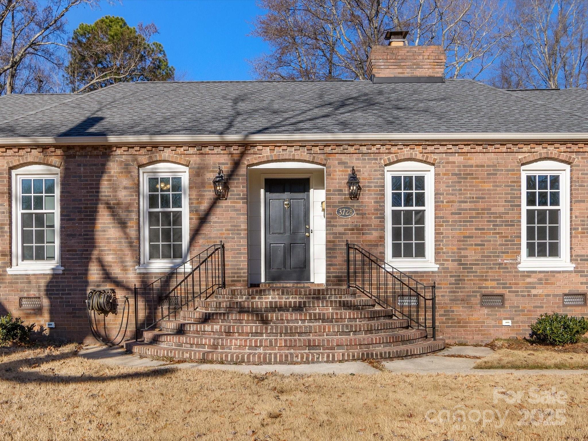 3728 Severn Avenue