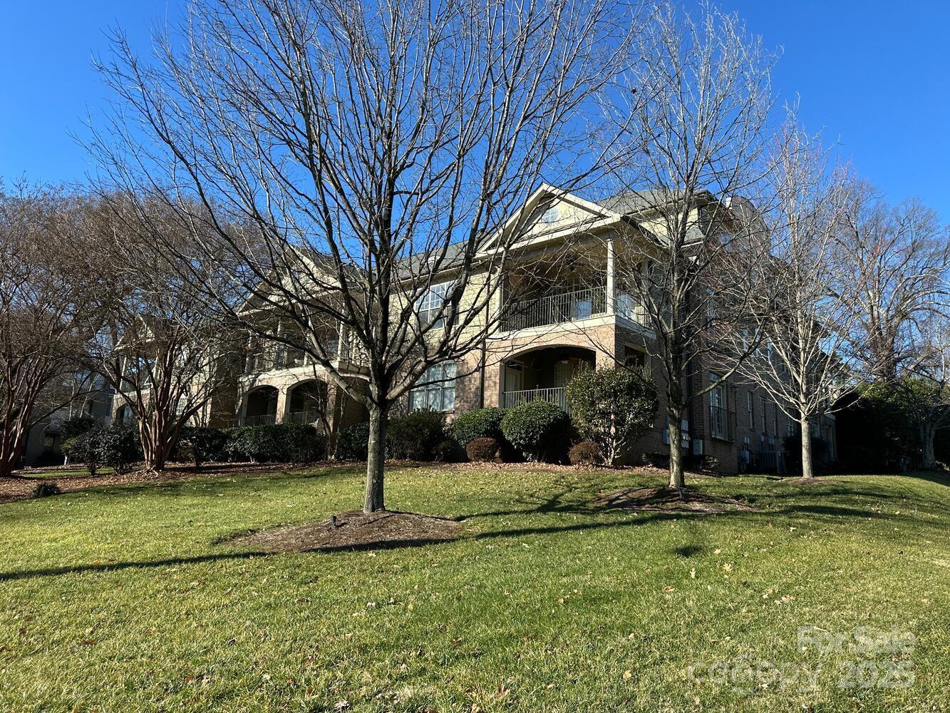 1129 Park West Drive