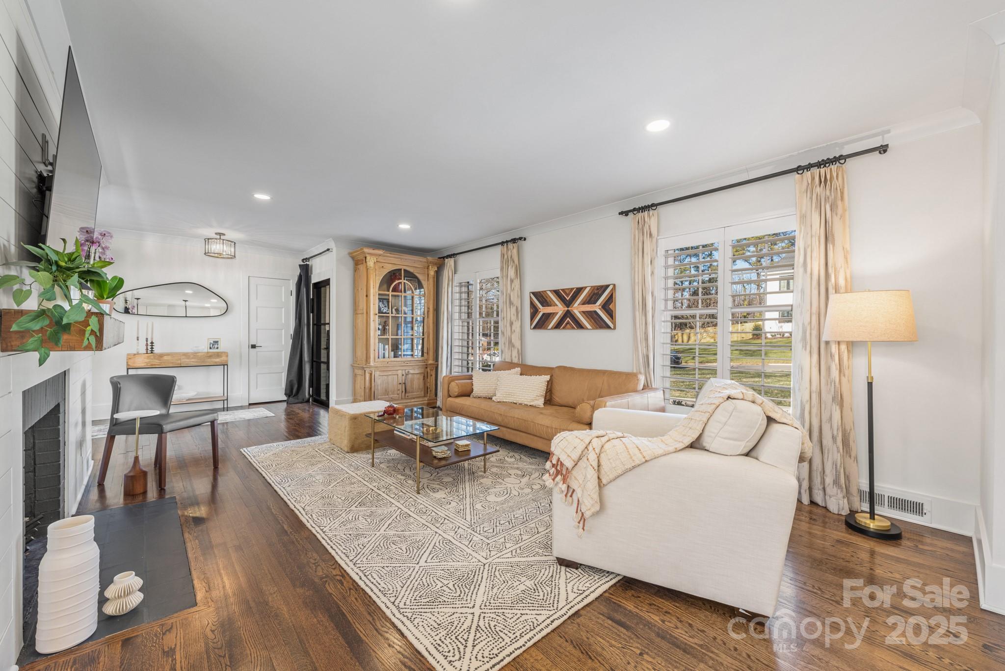 1244 Heather Lane