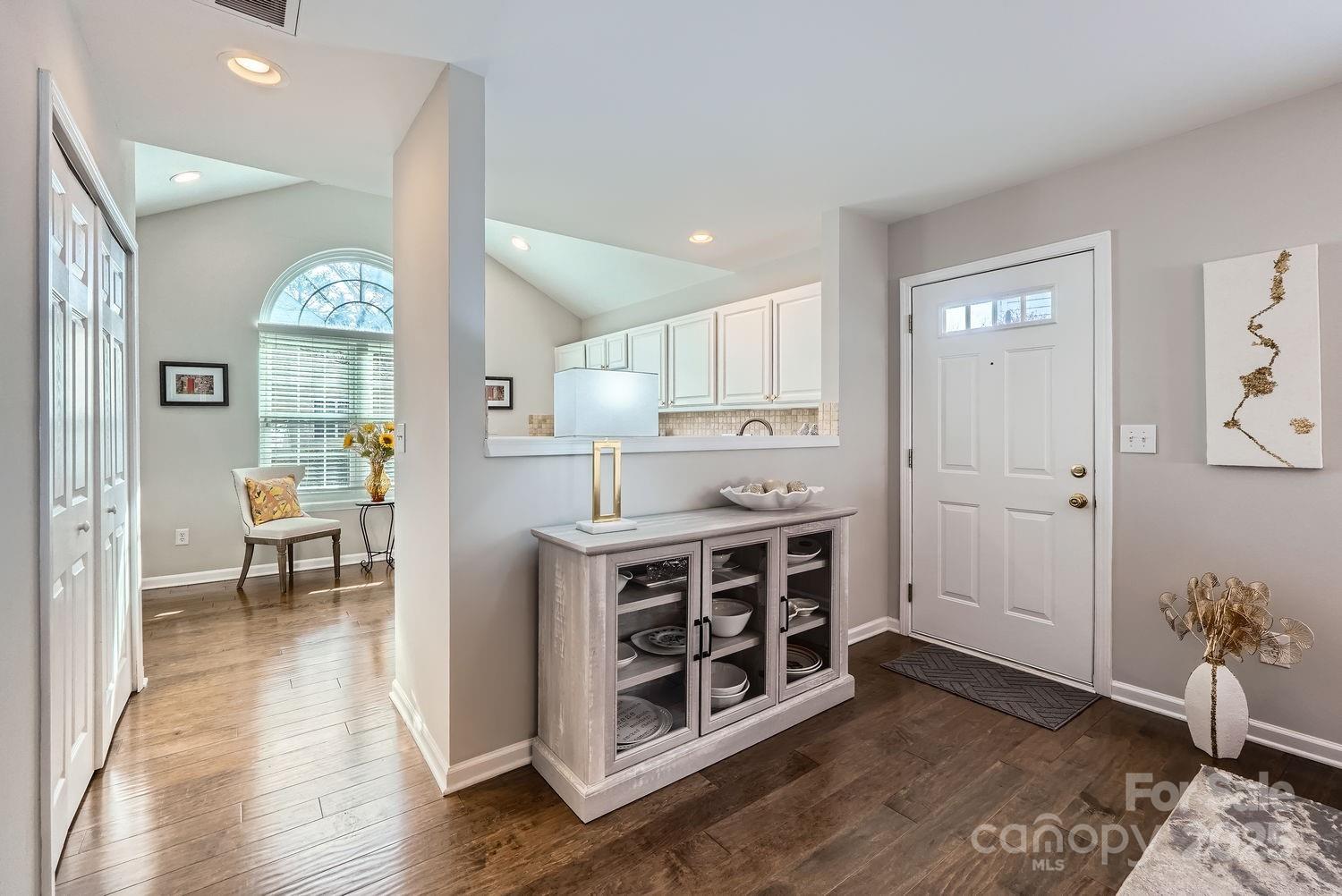8636 Robinson Forest Drive