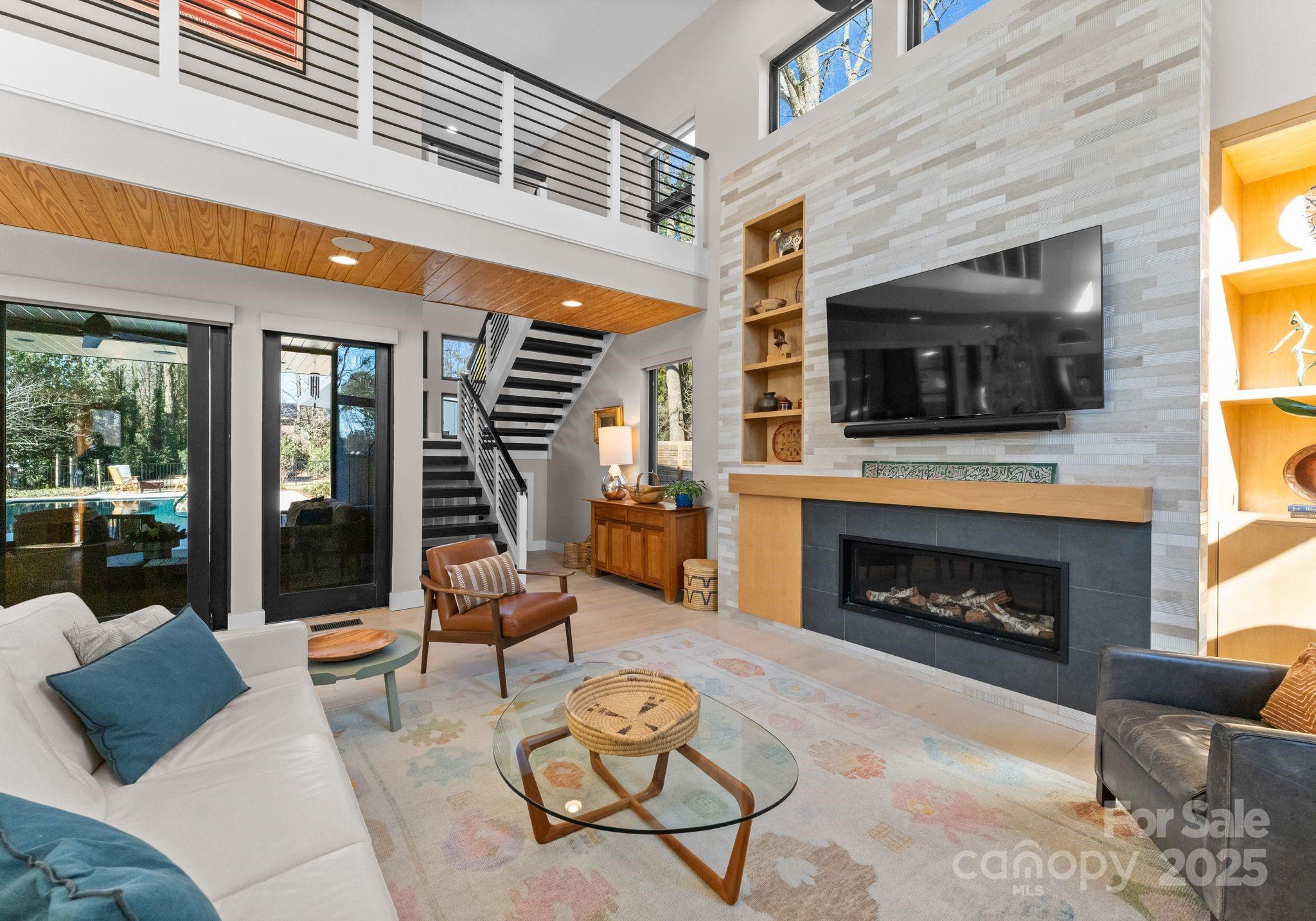 516 Mammoth Oaks Drive