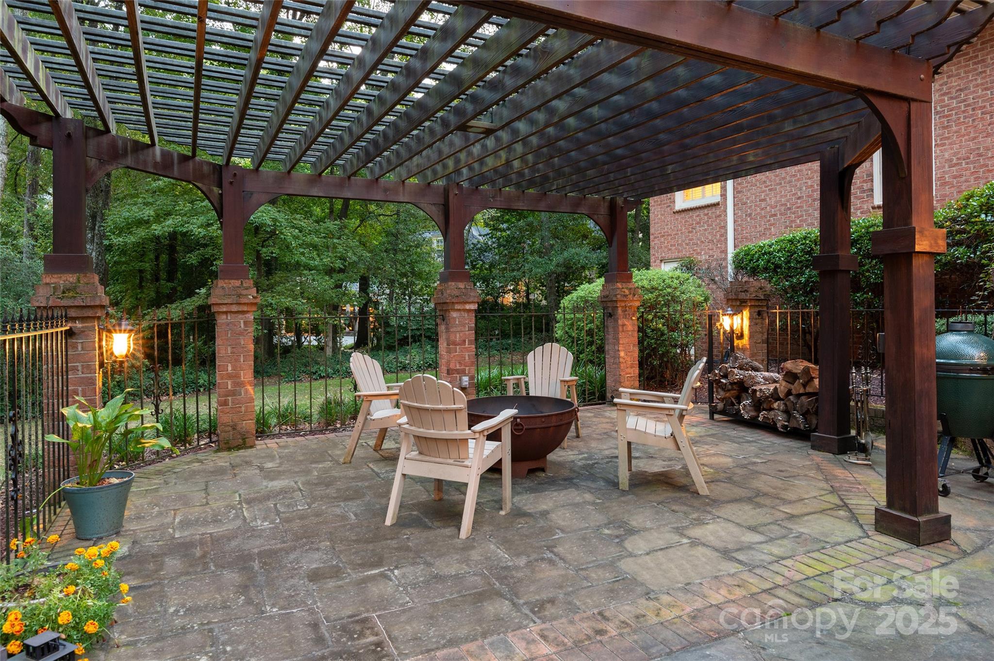 8520 Greencastle Drive
