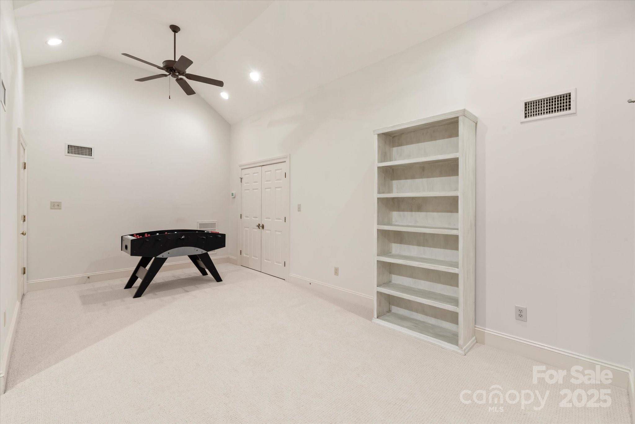 8520 Greencastle Drive