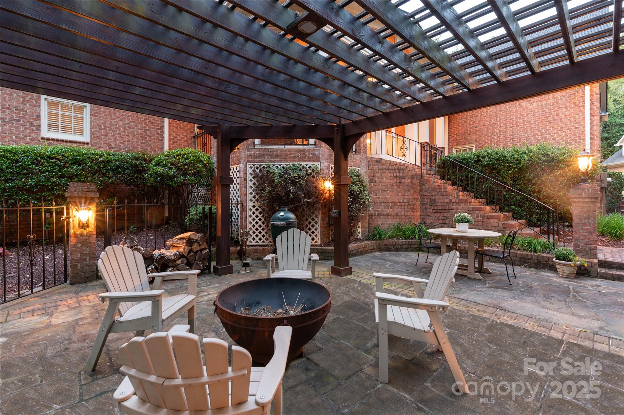 8520 Greencastle Drive