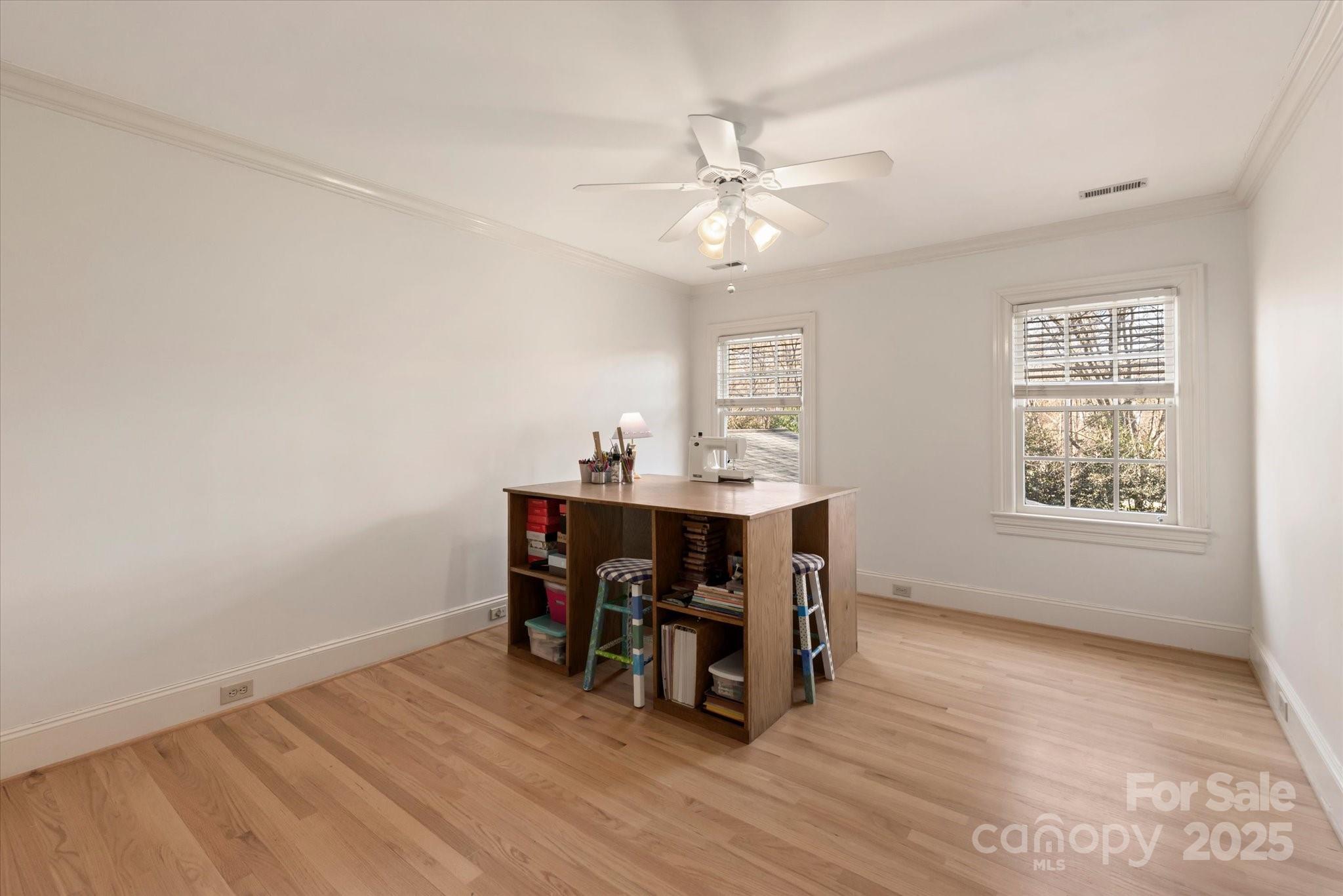 8520 Greencastle Drive