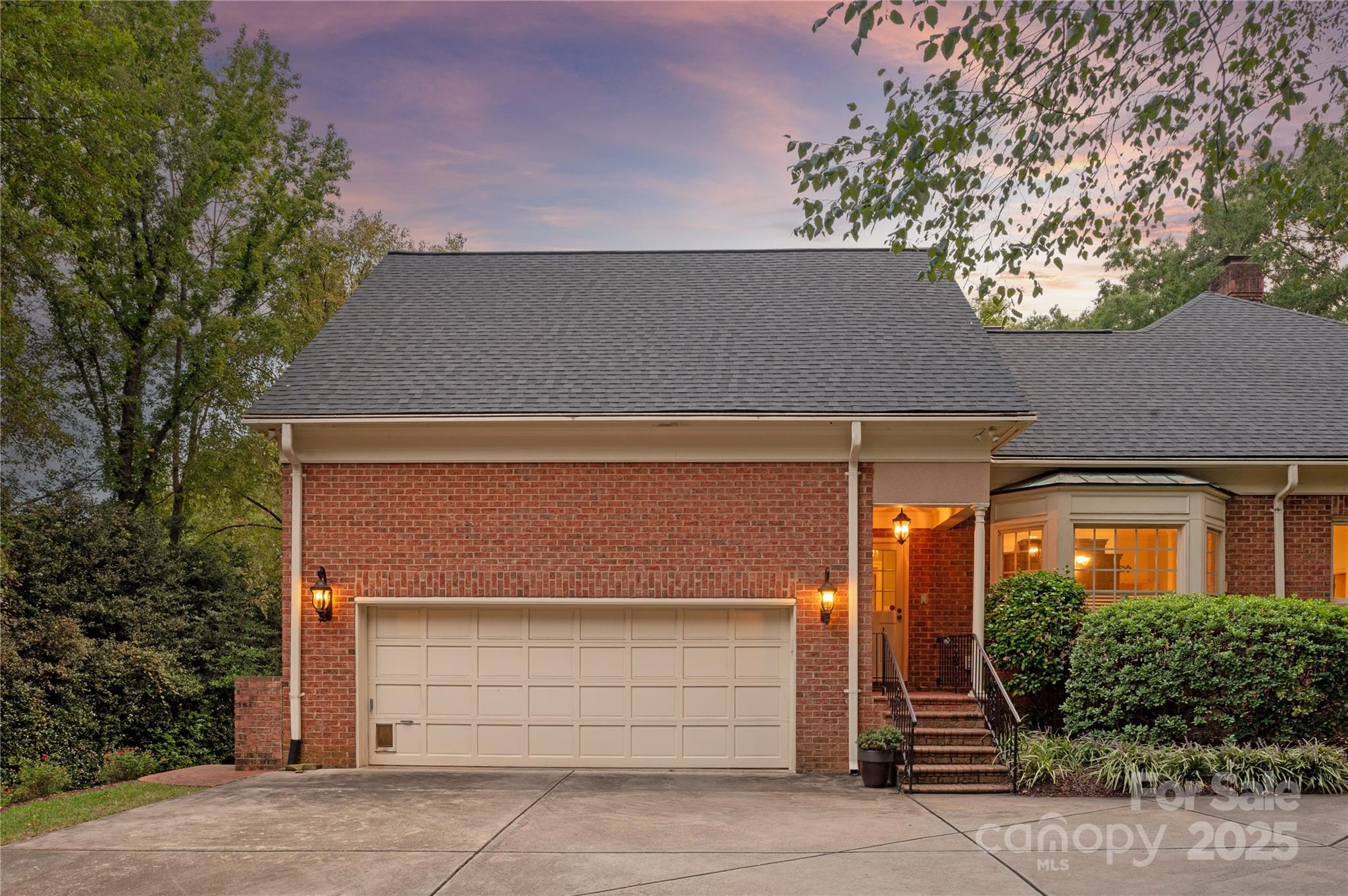 8520 Greencastle Drive