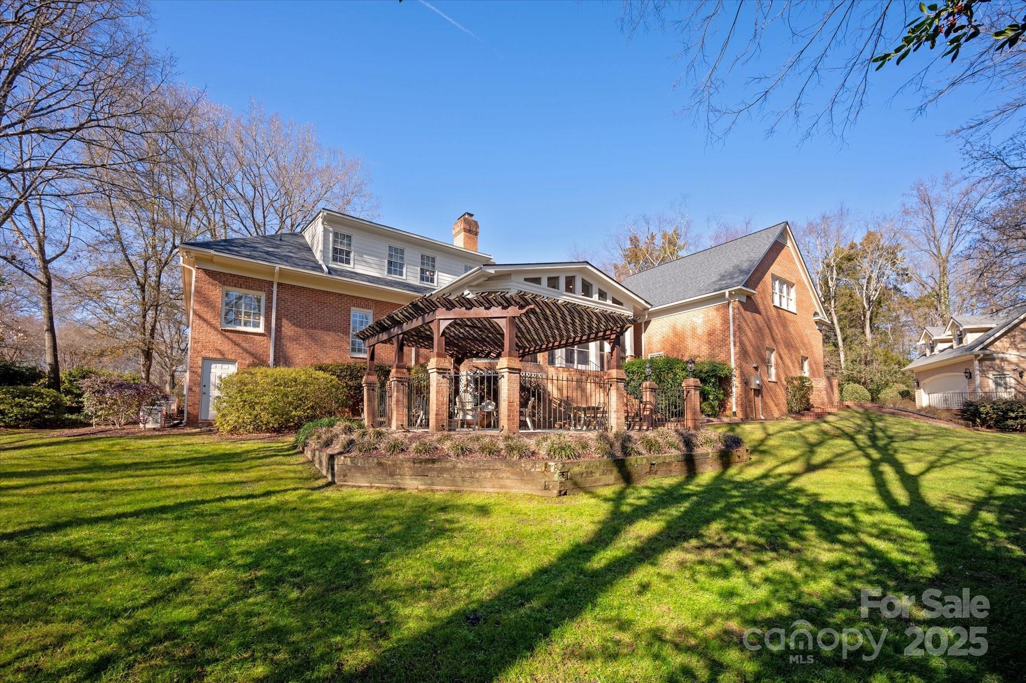 8520 Greencastle Drive