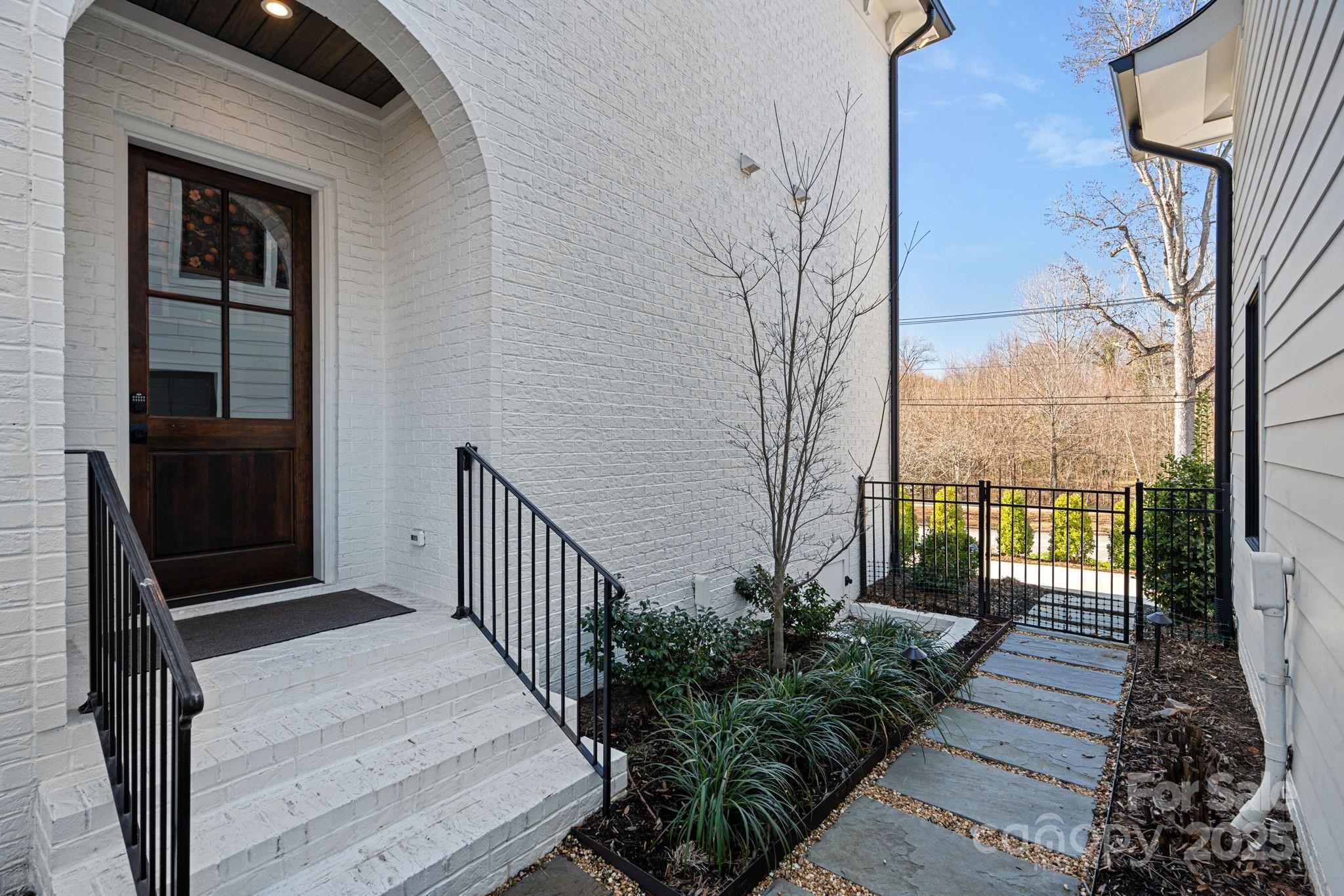 3027 Westfield Road