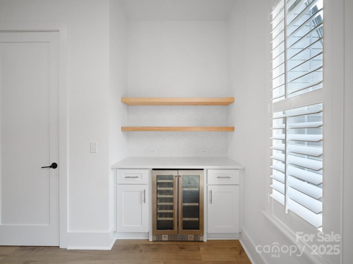 2538 Park Rose Lane Unit: 10