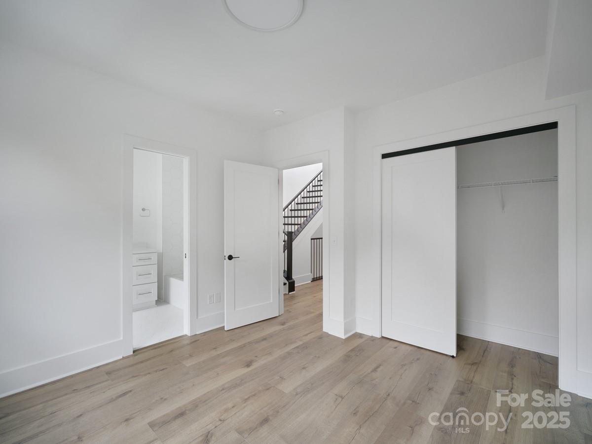 2530 Park Rose Lane Unit: 12