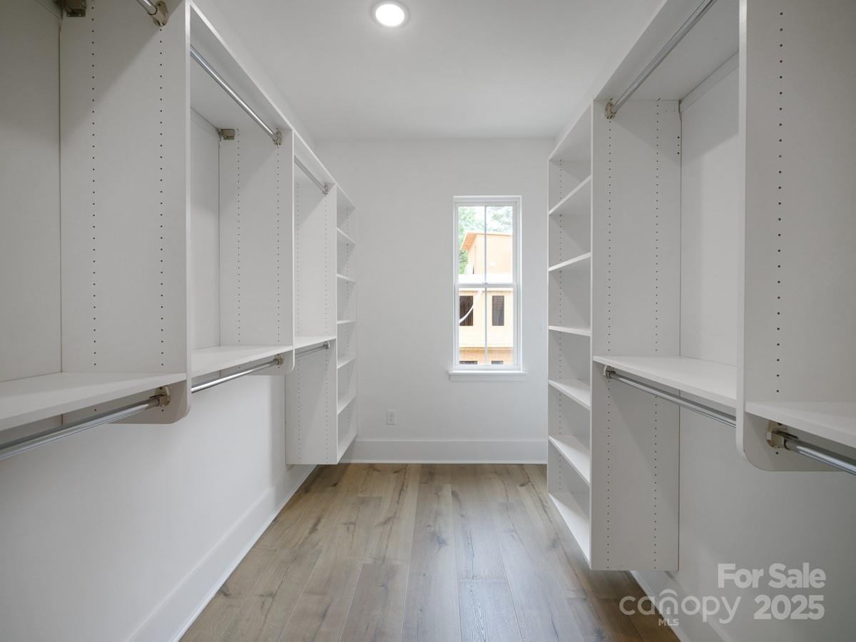 2530 Park Rose Lane Unit: 12