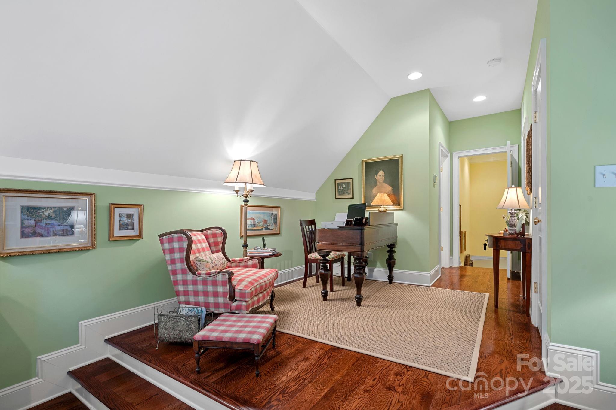 104 Lazenby Drive
