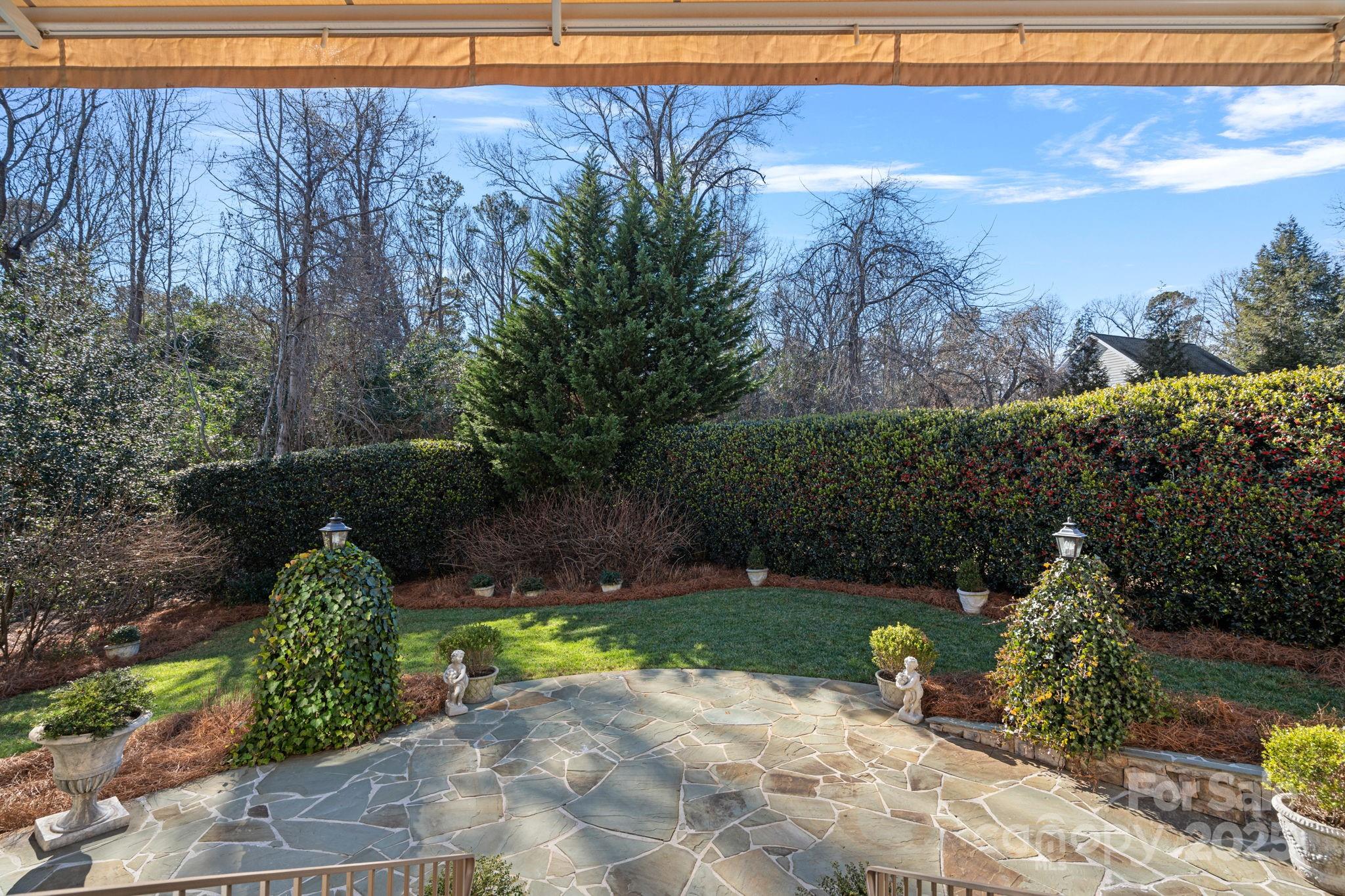 104 Lazenby Drive
