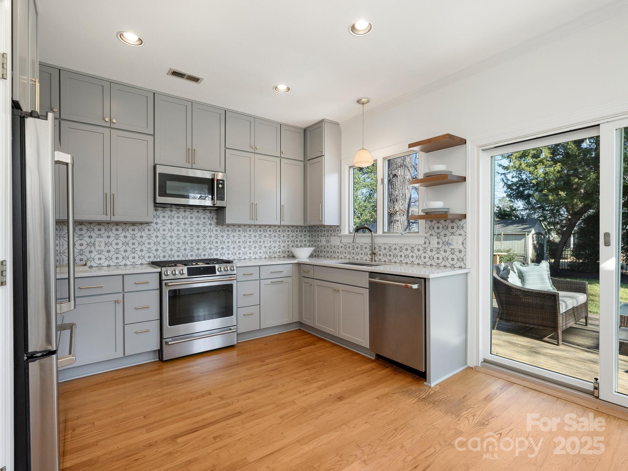 1716 Truman Road