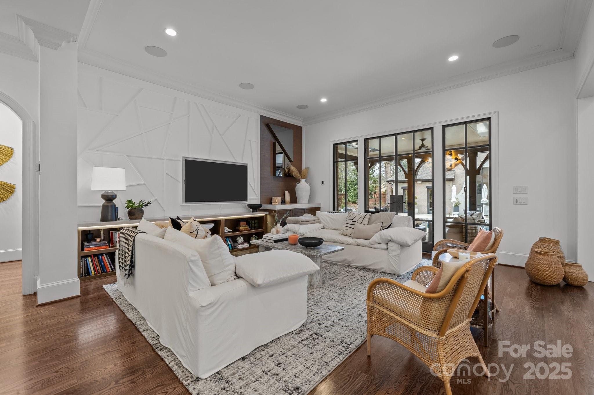 2130 Ferncliff Road