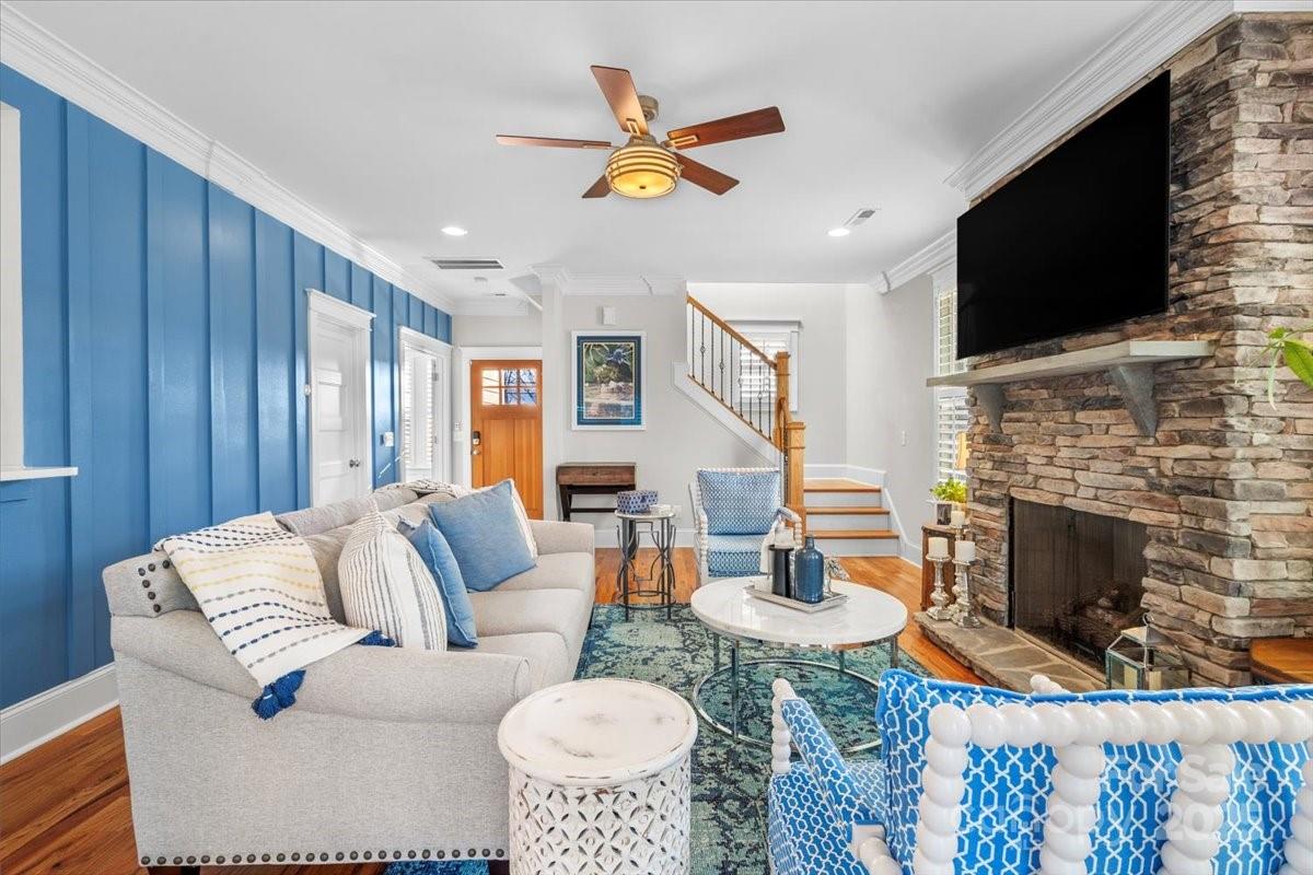 2408 Rozzelles Ferry Road