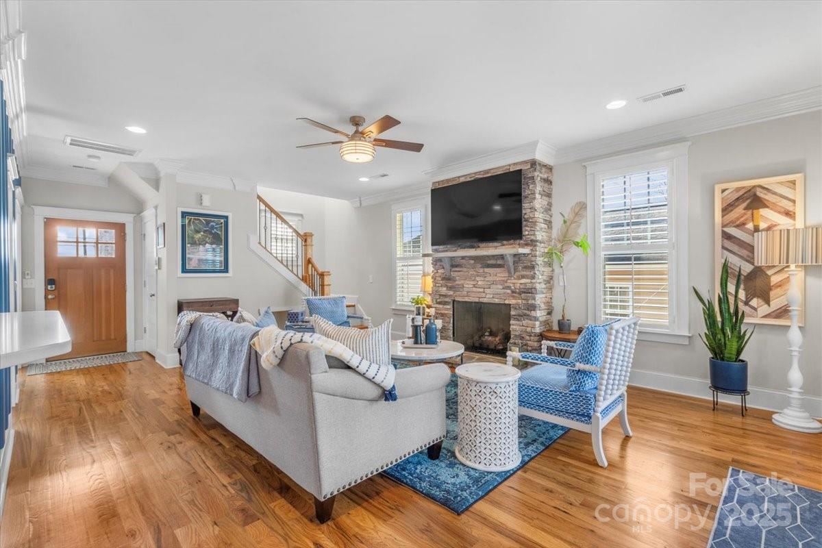 2408 Rozzelles Ferry Road