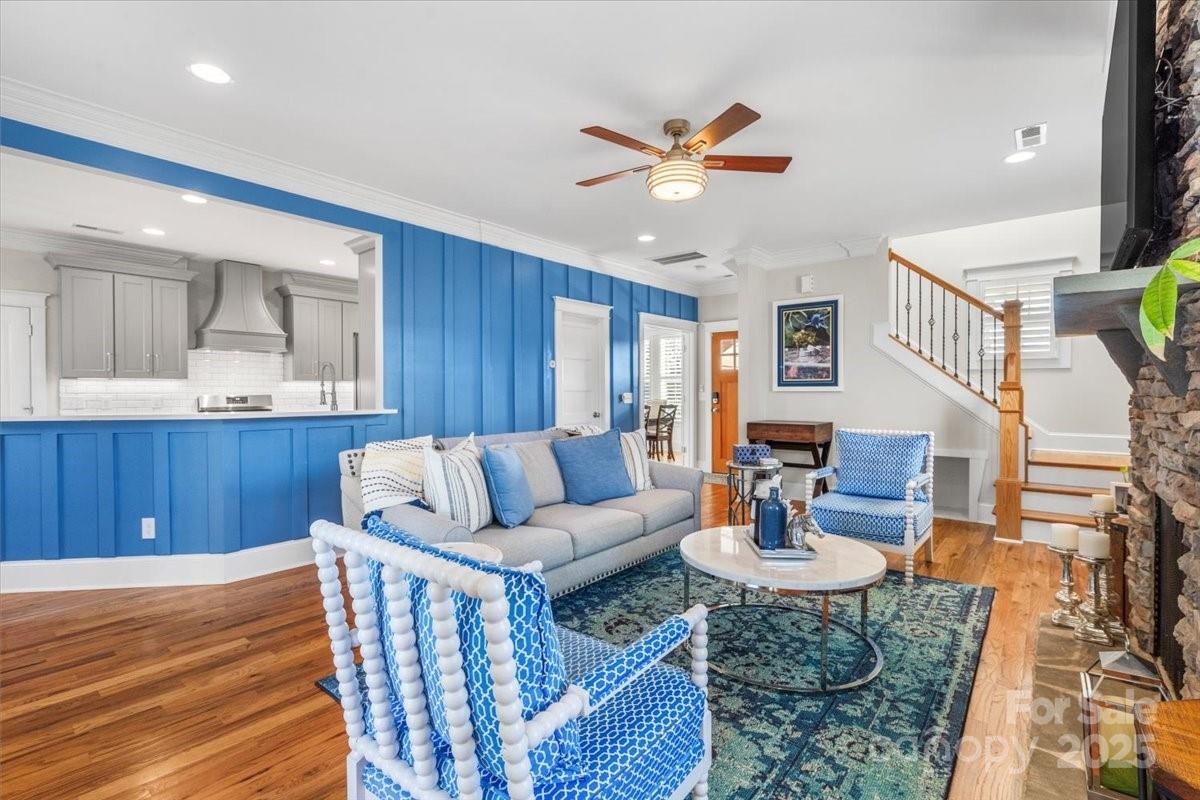 2408 Rozzelles Ferry Road