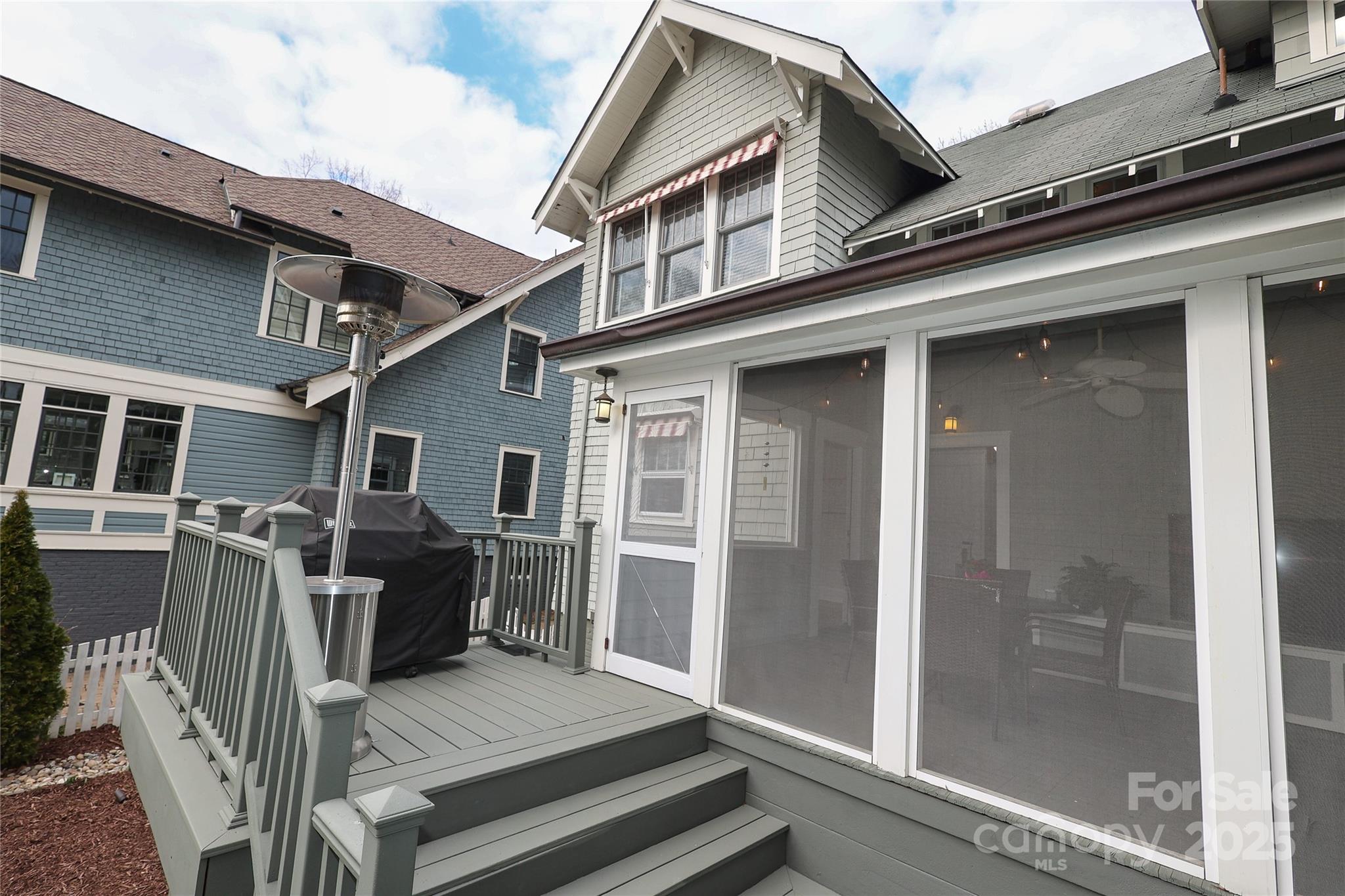 808 E Worthington Avenue