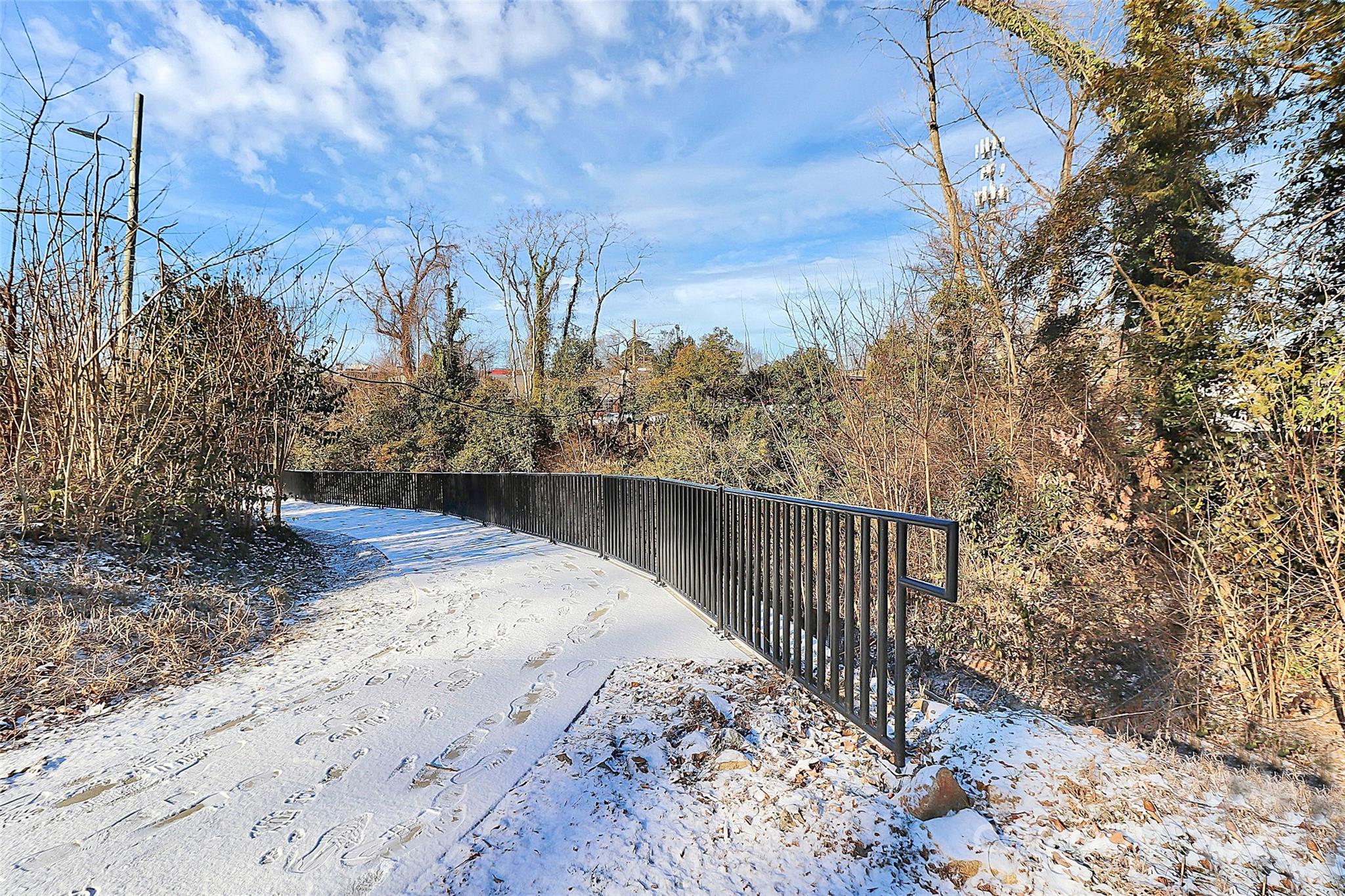 435 Wakefield Drive Unit: B