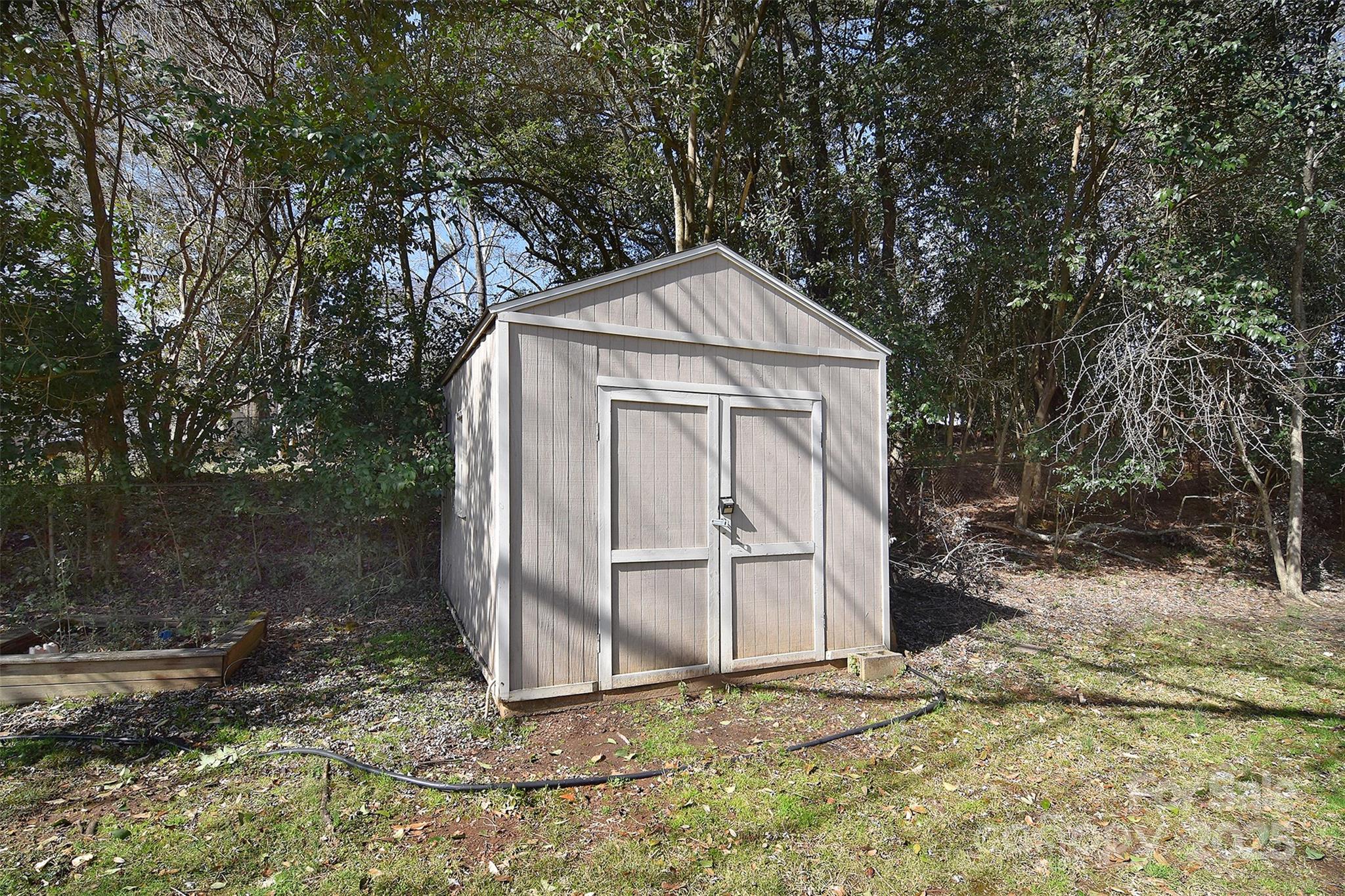 1721 Edgewater Drive