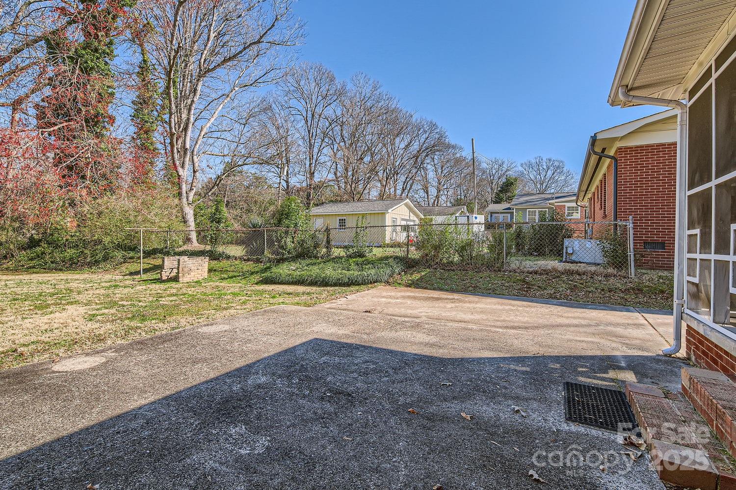 4017 Leeds Drive