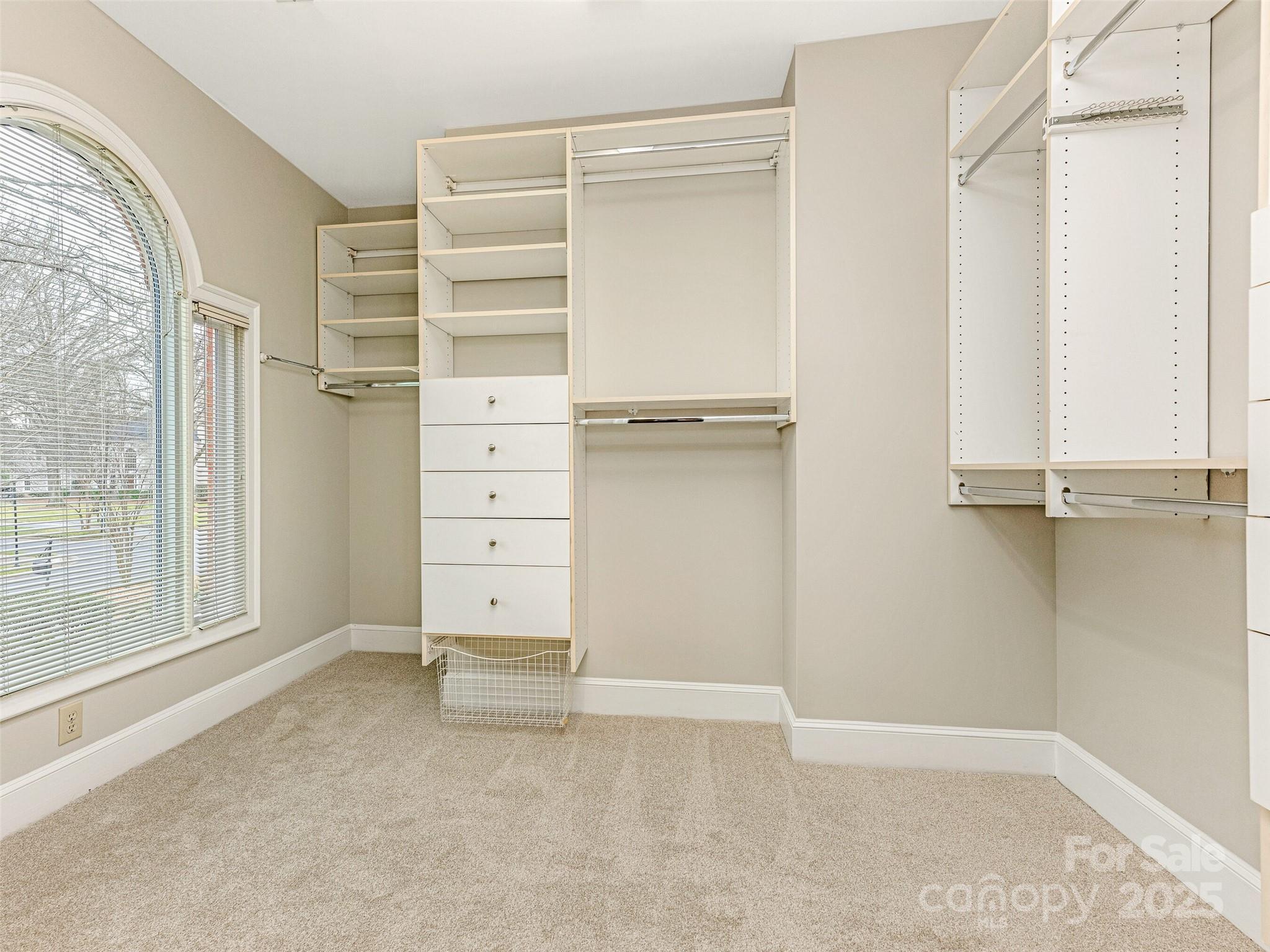 2540 Ballencourt Lane