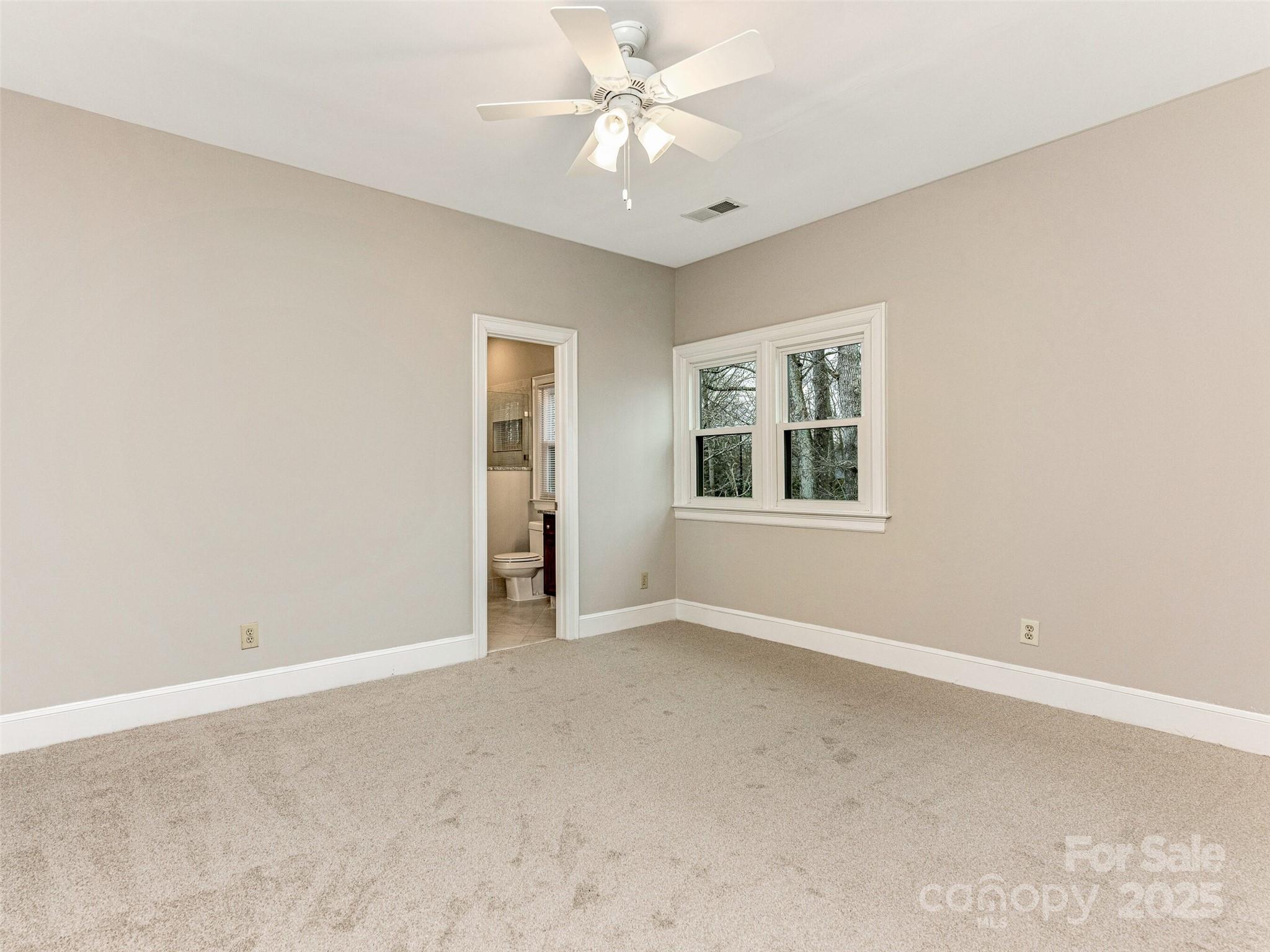 2540 Ballencourt Lane