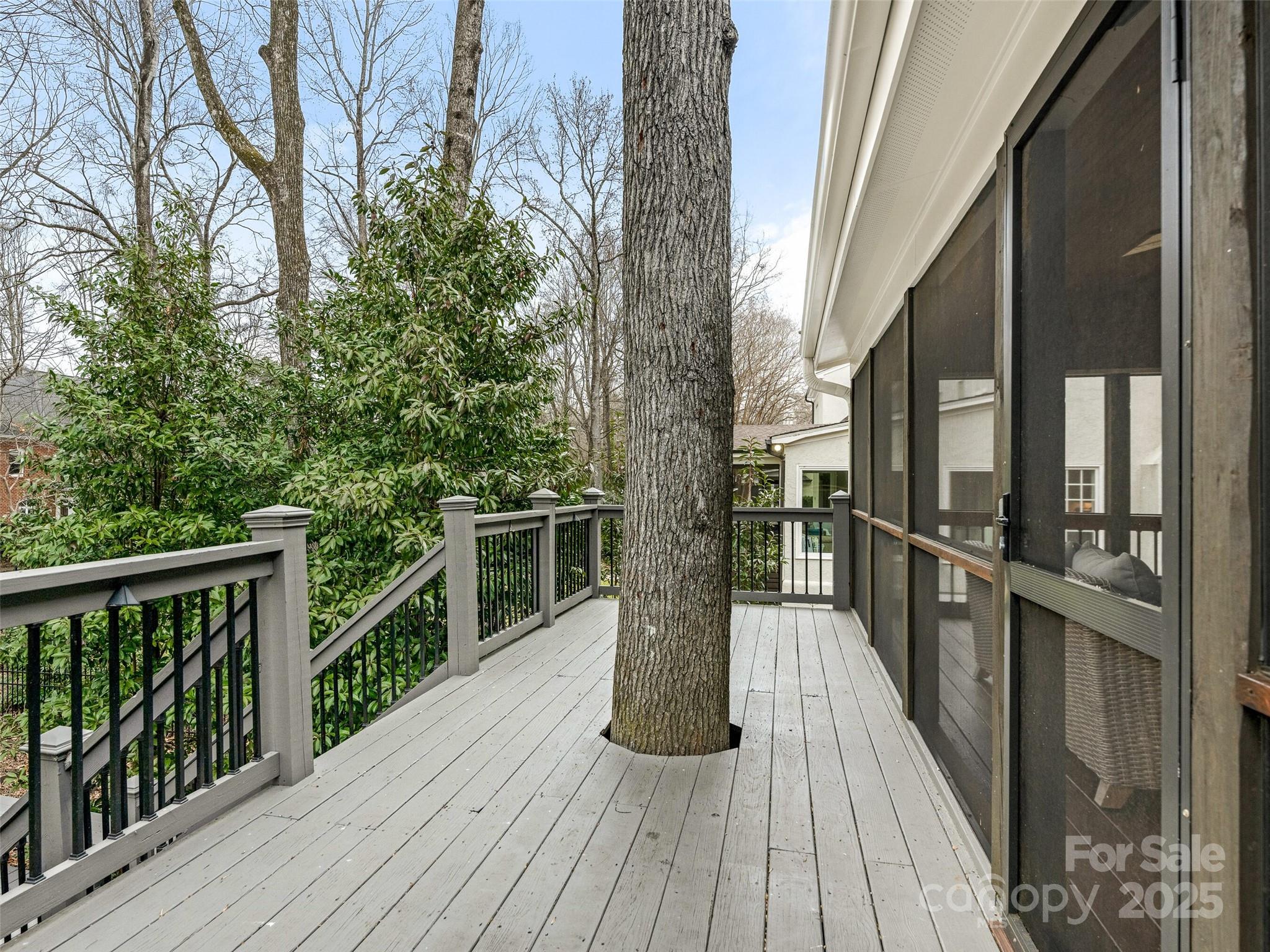 2540 Ballencourt Lane