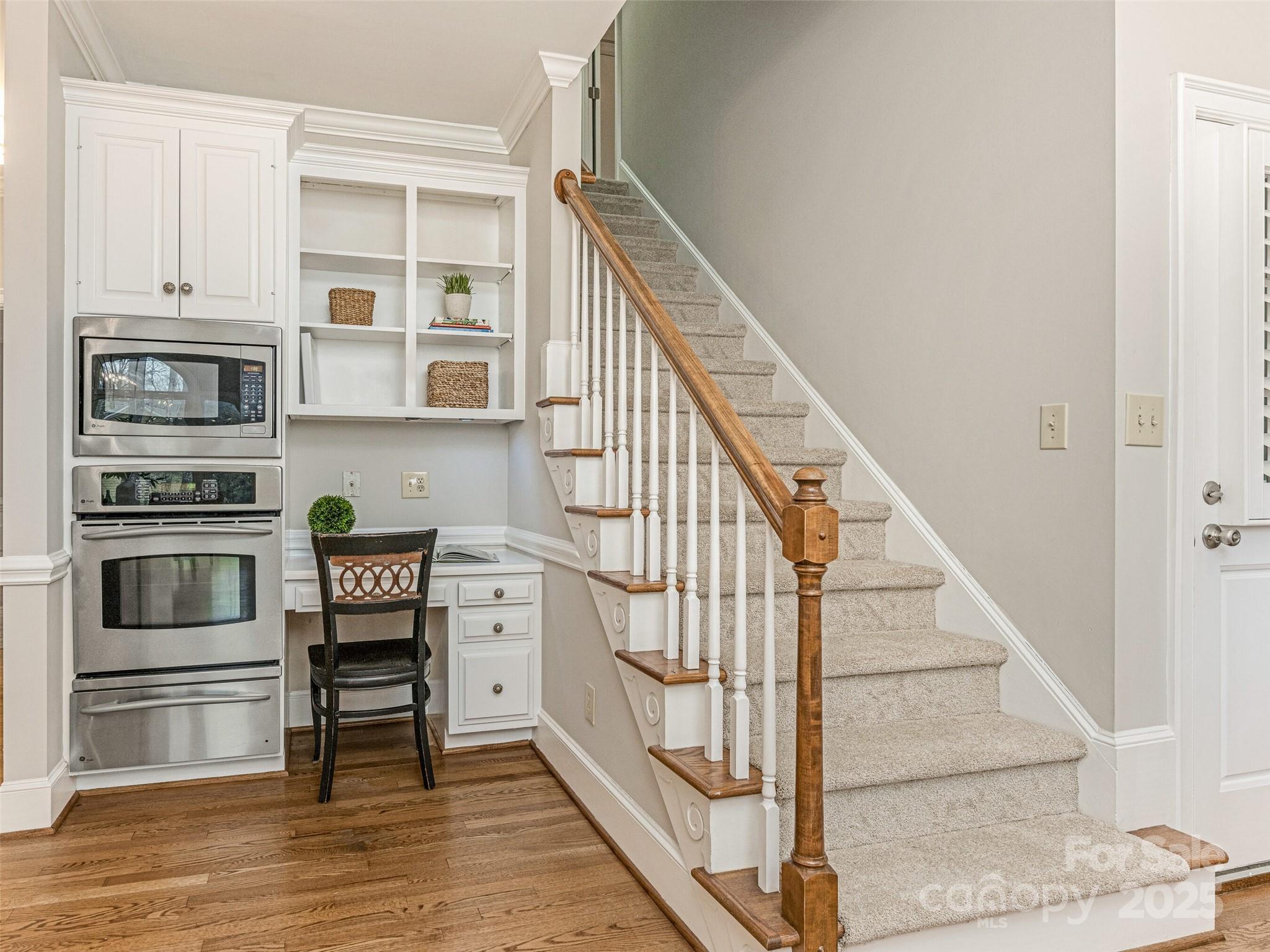 2540 Ballencourt Lane