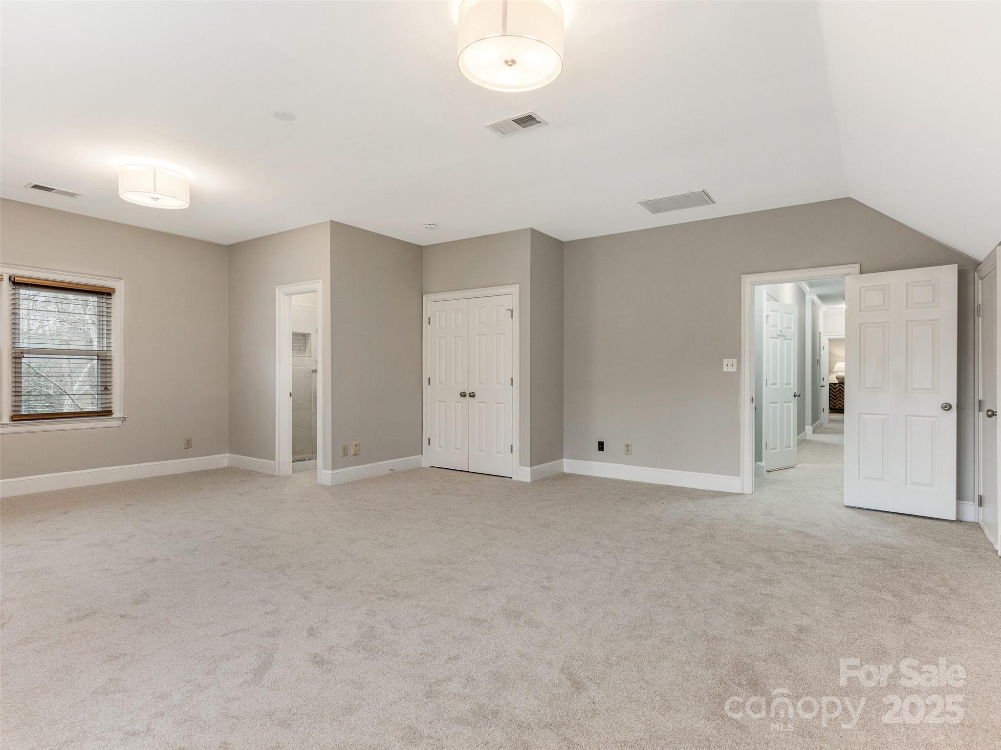 2540 Ballencourt Lane