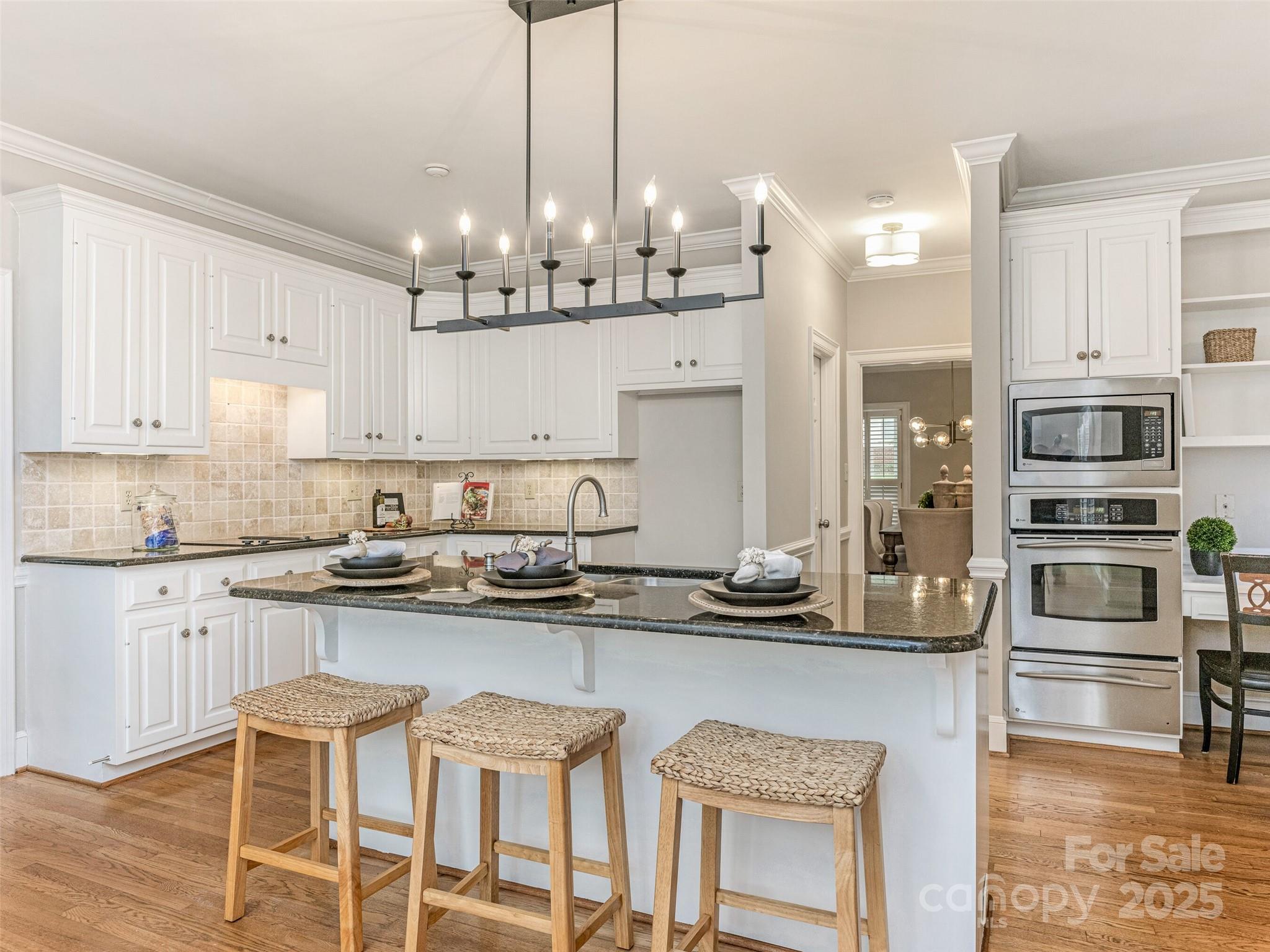 2540 Ballencourt Lane