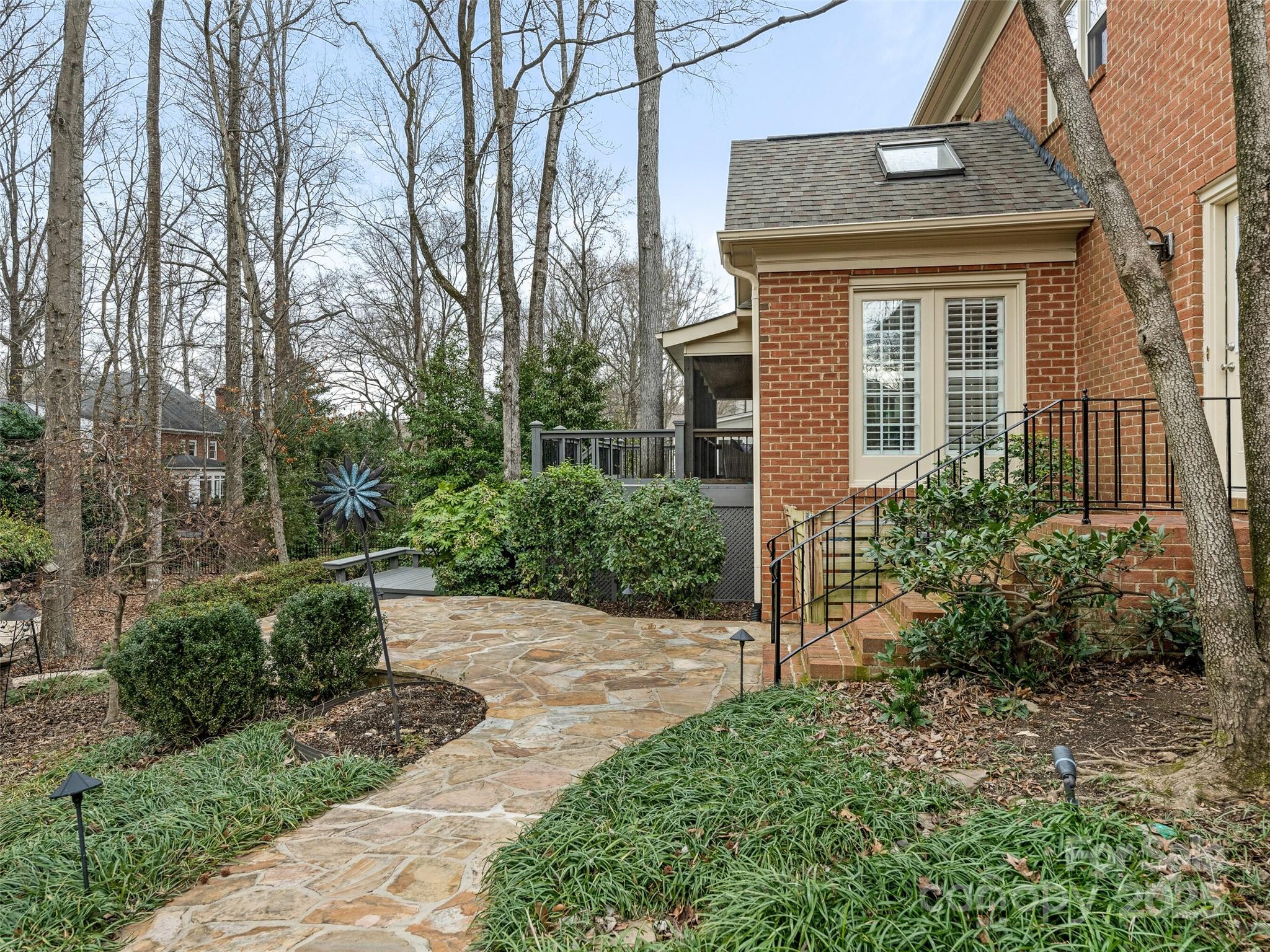 2540 Ballencourt Lane