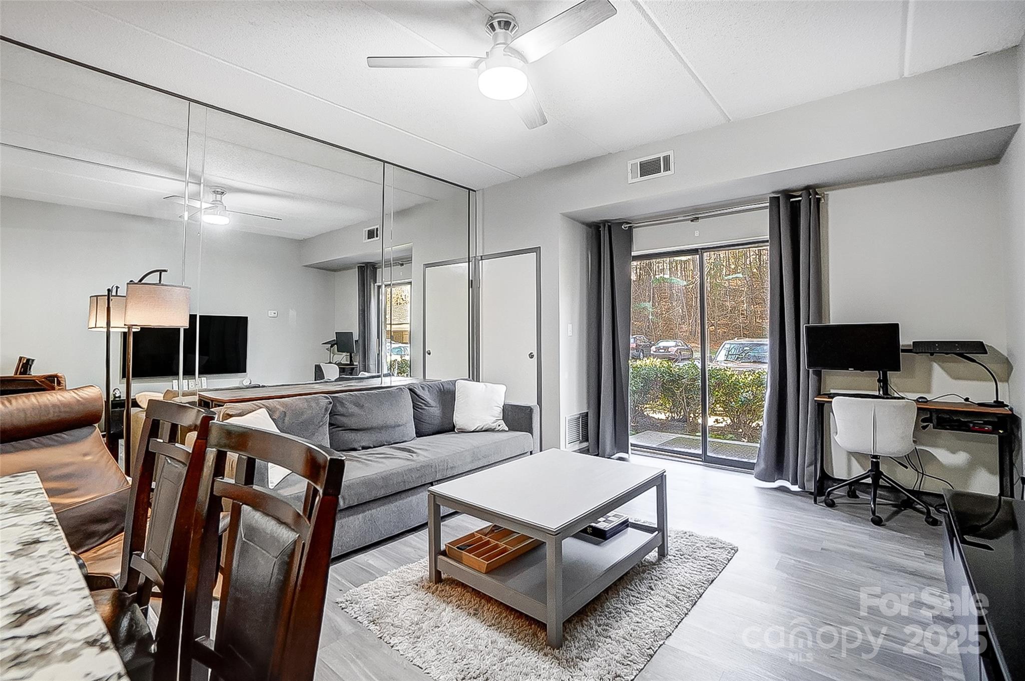 211 Heritage Boulevard Unit: 111
