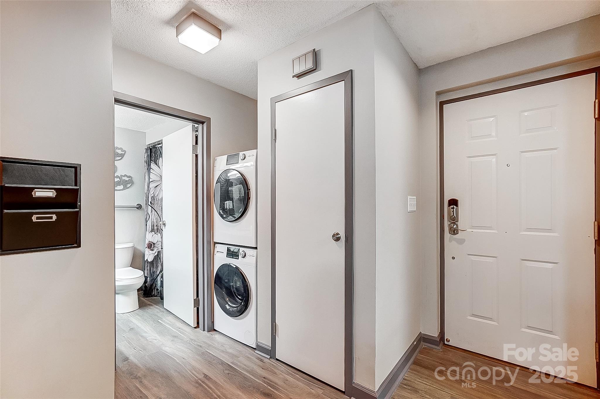 211 Heritage Boulevard Unit: 111