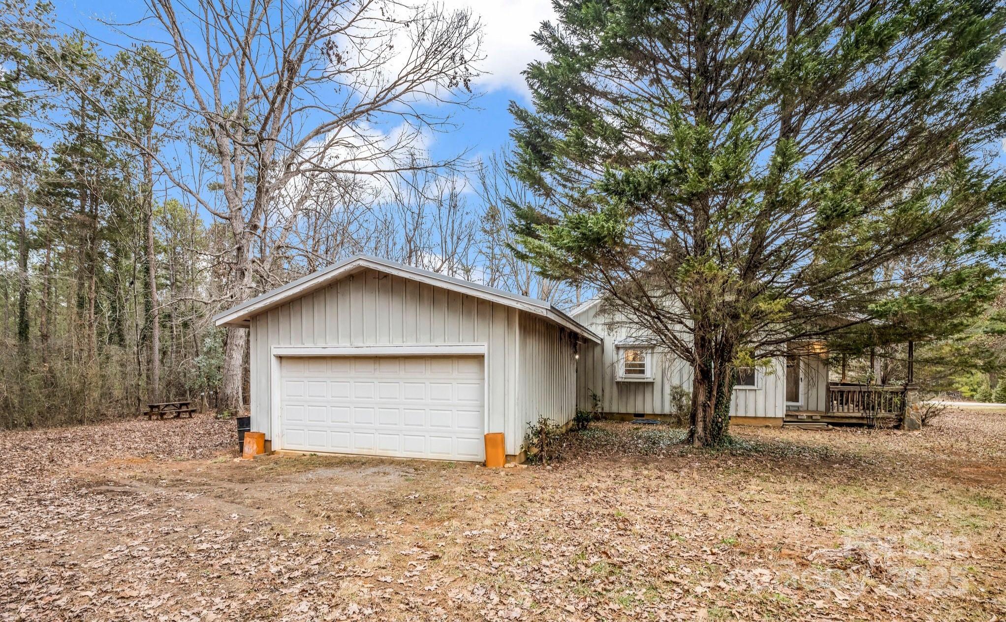 3617 Ken Mcentire Road