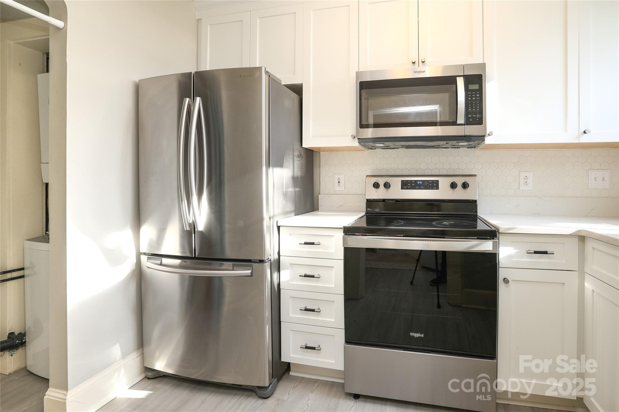 2501 Roswell Avenue Unit: 303