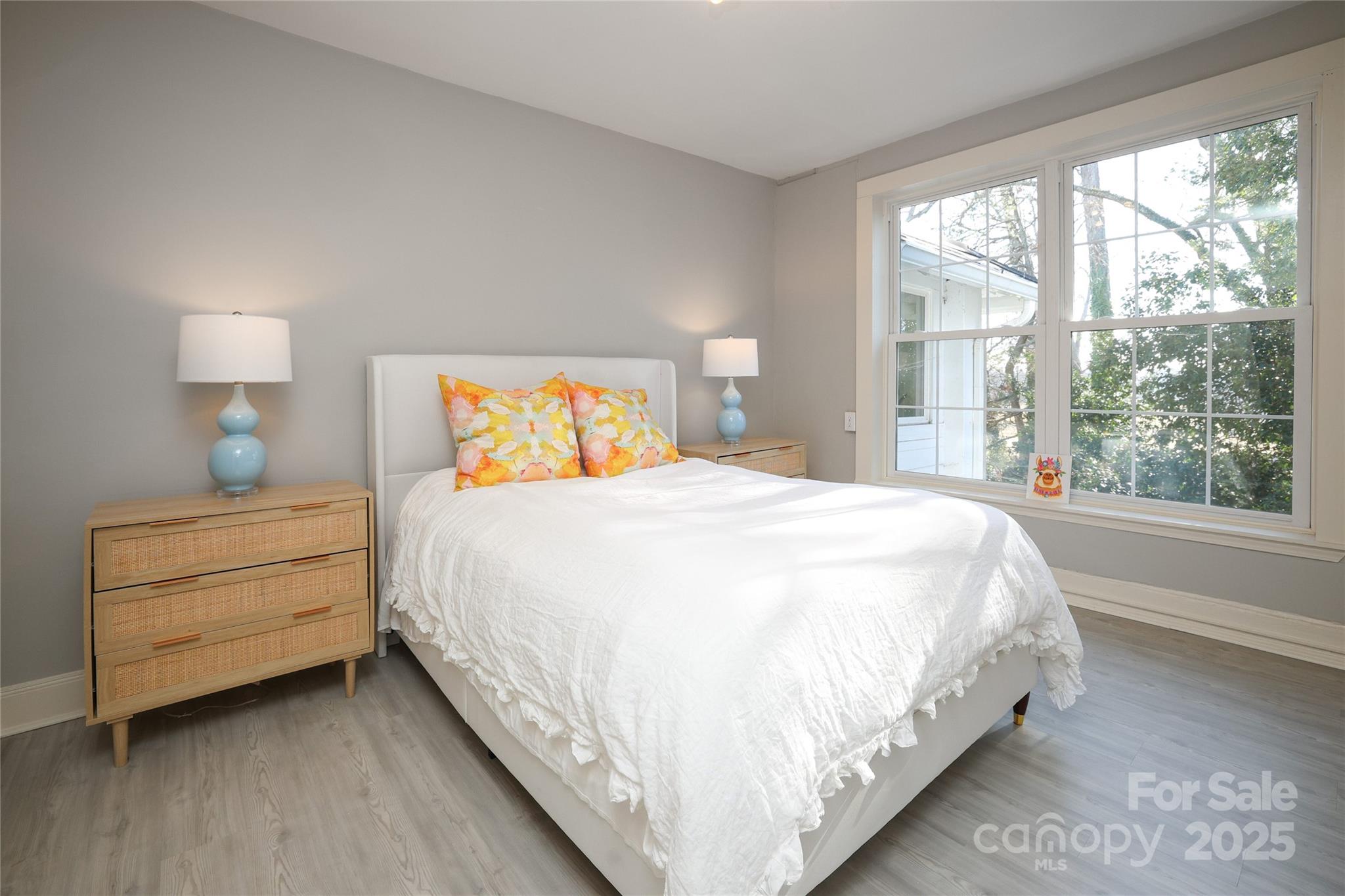 2501 Roswell Avenue Unit: 303