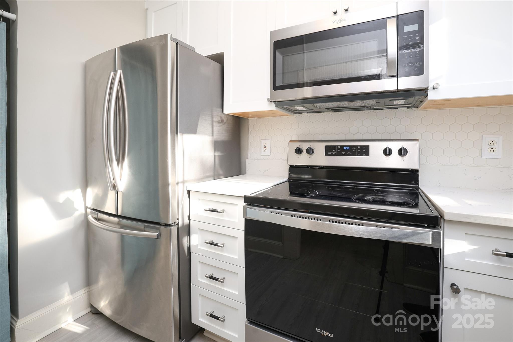 2501 Roswell Avenue Unit: 303