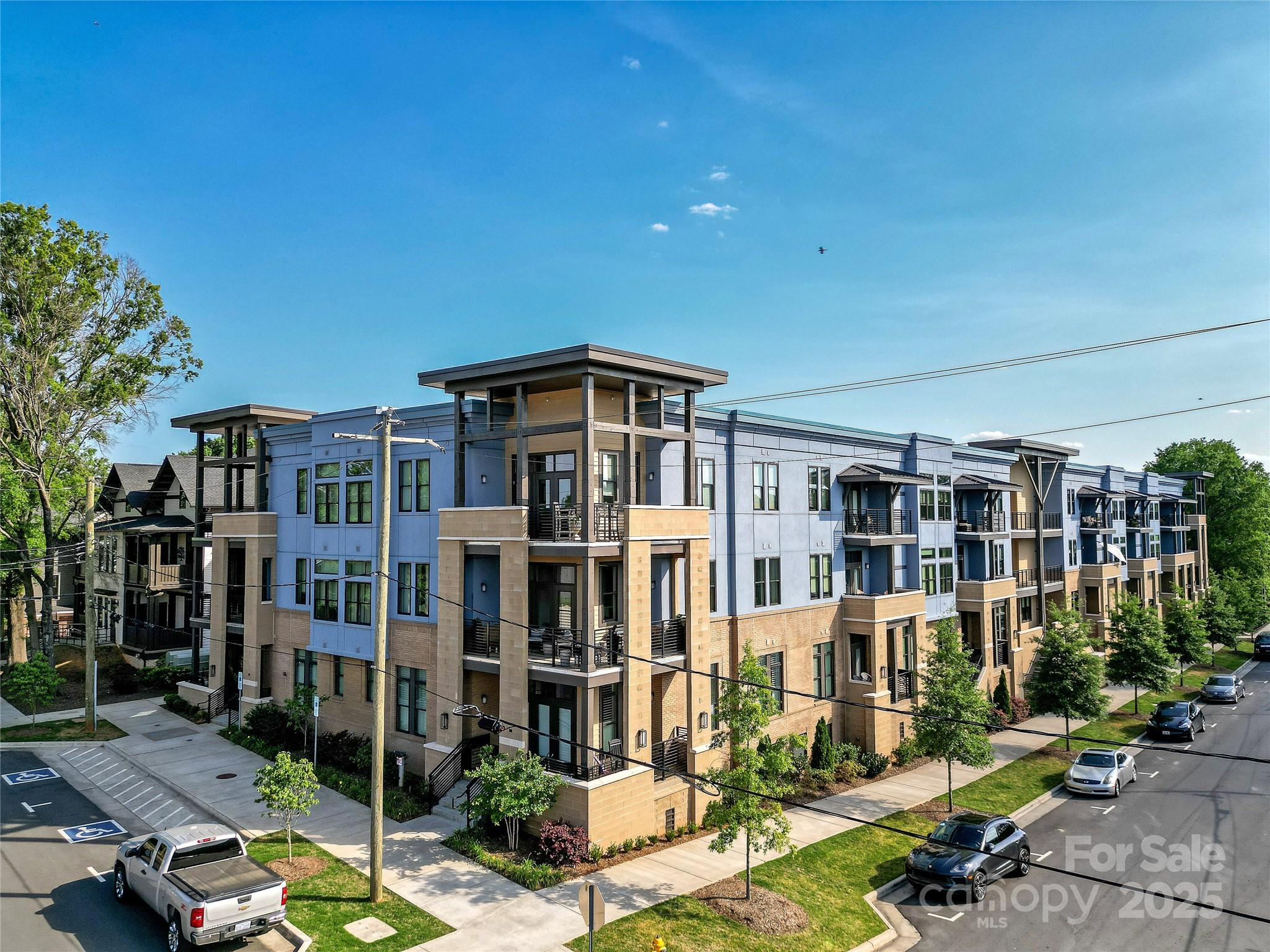 2401 Euclid Avenue Unit: 110