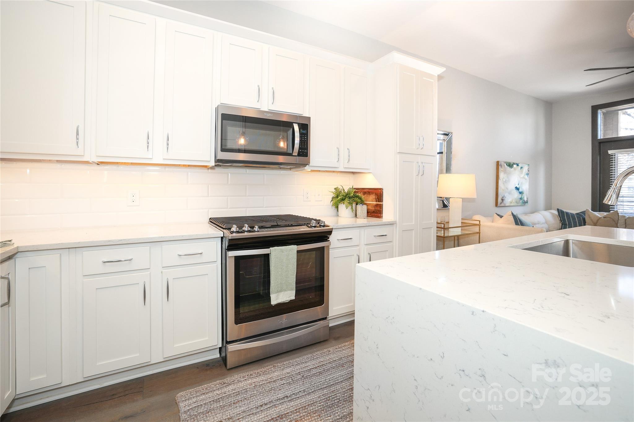 2401 Euclid Avenue Unit: 110