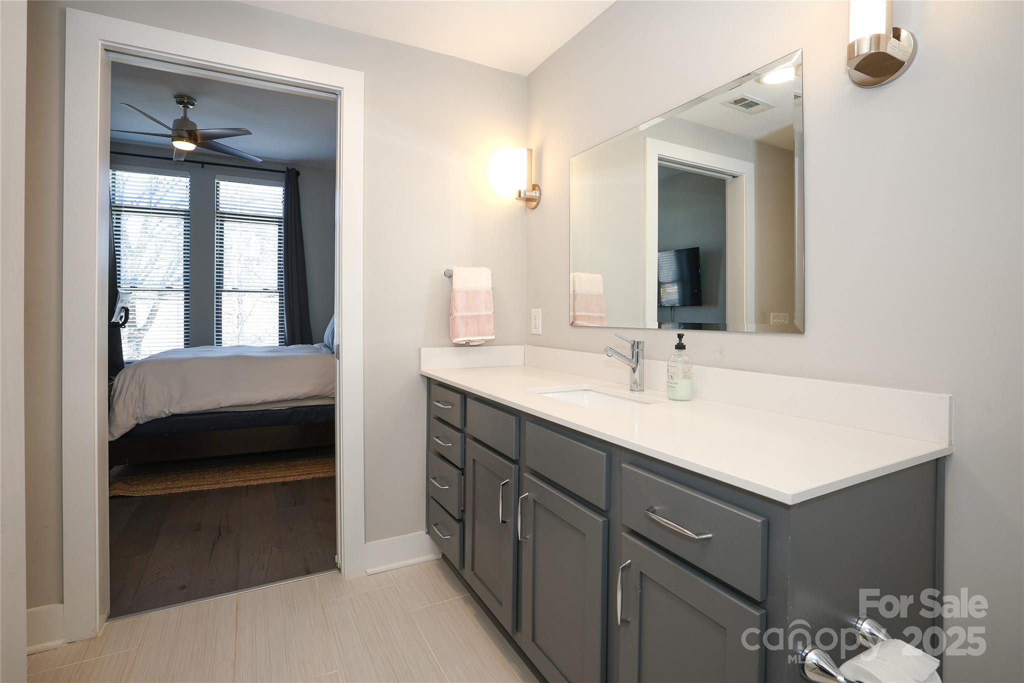 2401 Euclid Avenue Unit: 110