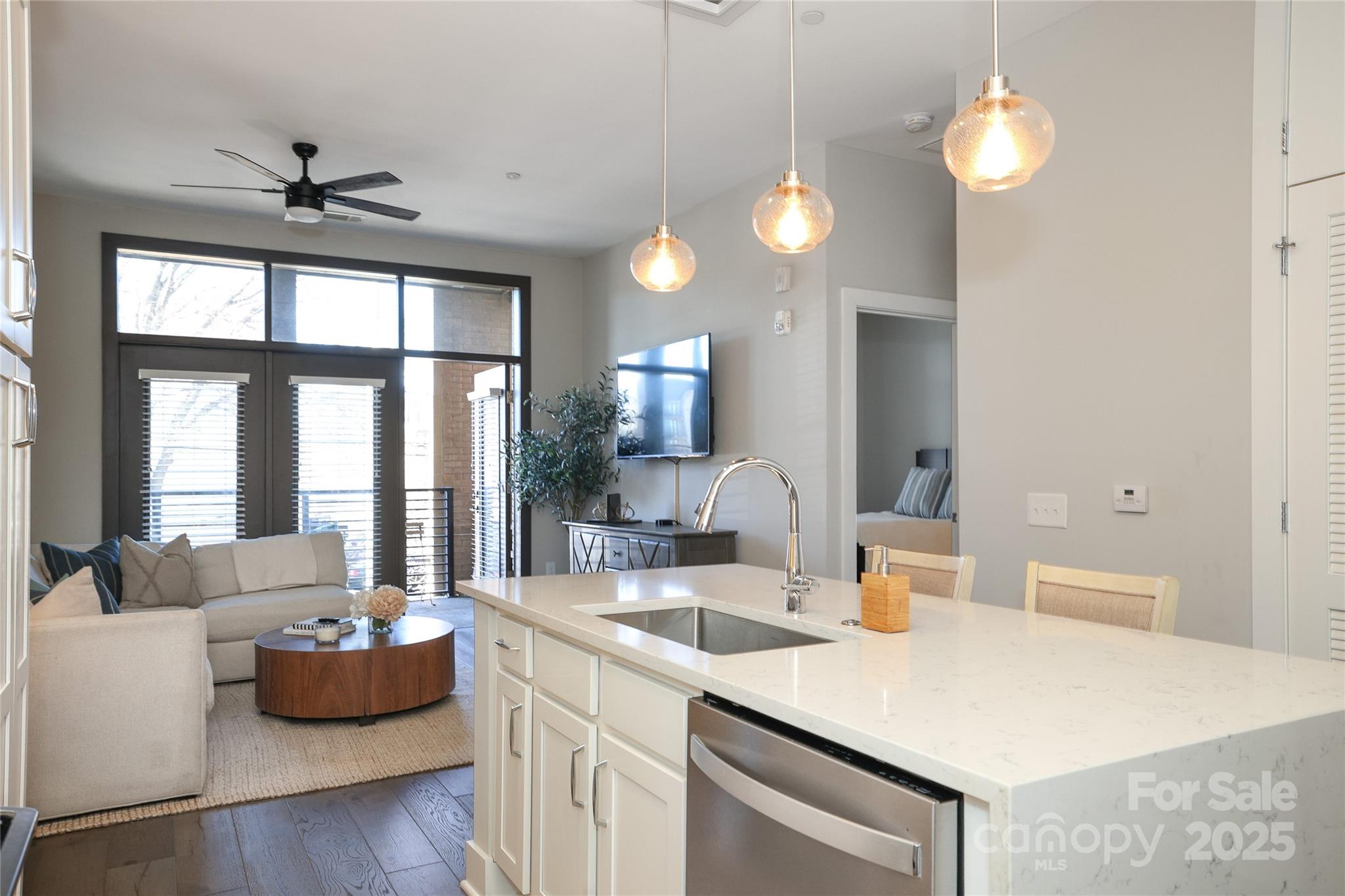 2401 Euclid Avenue Unit: 110